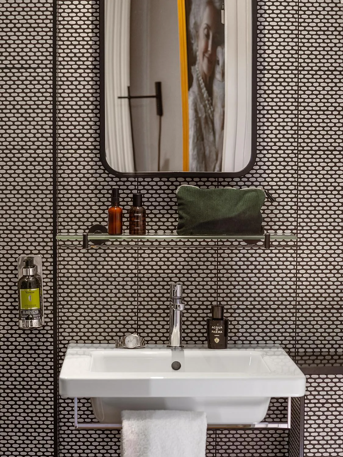 Bathroom in Hôtel Zélie Champs-Elysées