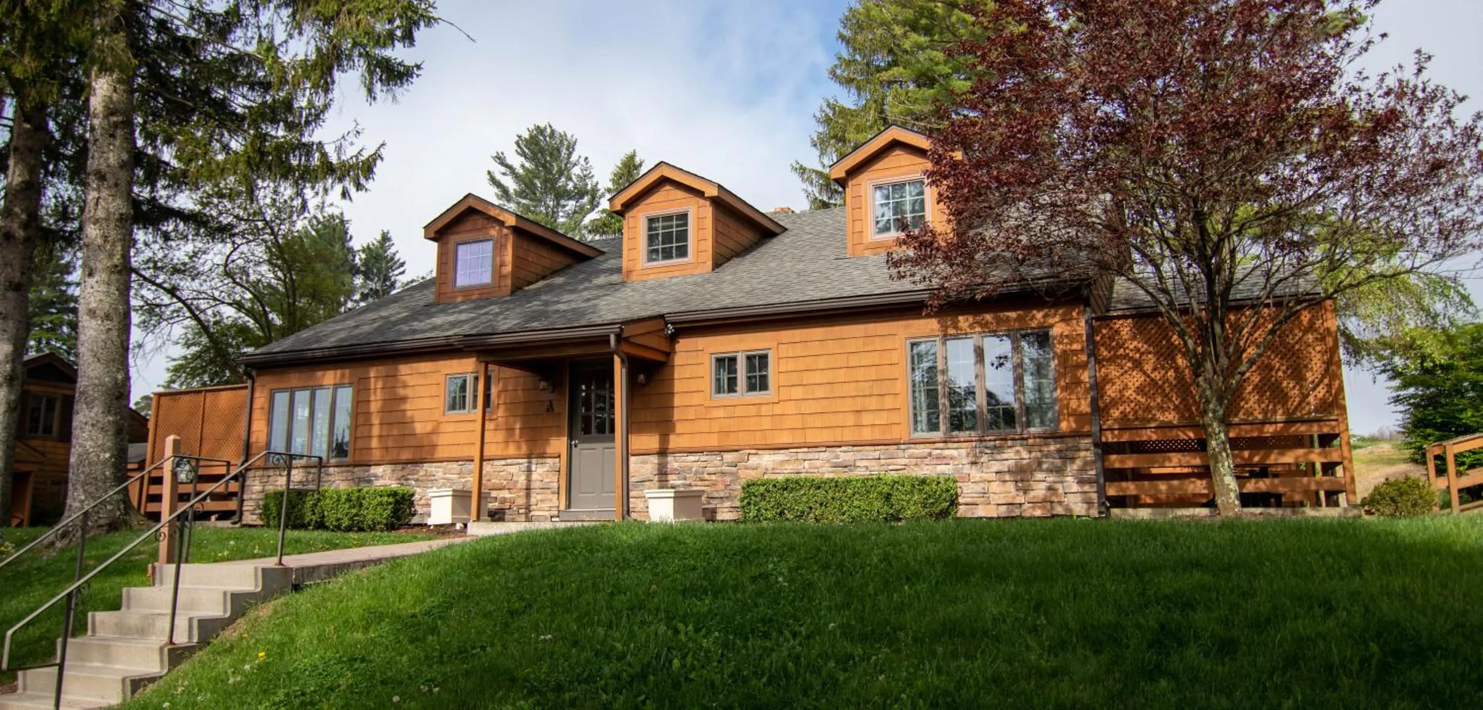 Property building in Skytop Lodge