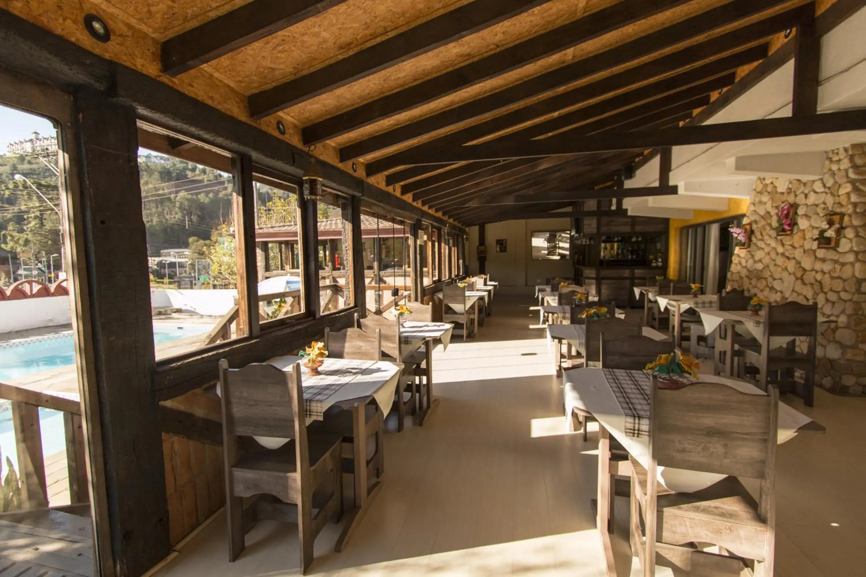 Restaurant/places to eat in Hotel JB Restaurant/places to eat in Hotel JB