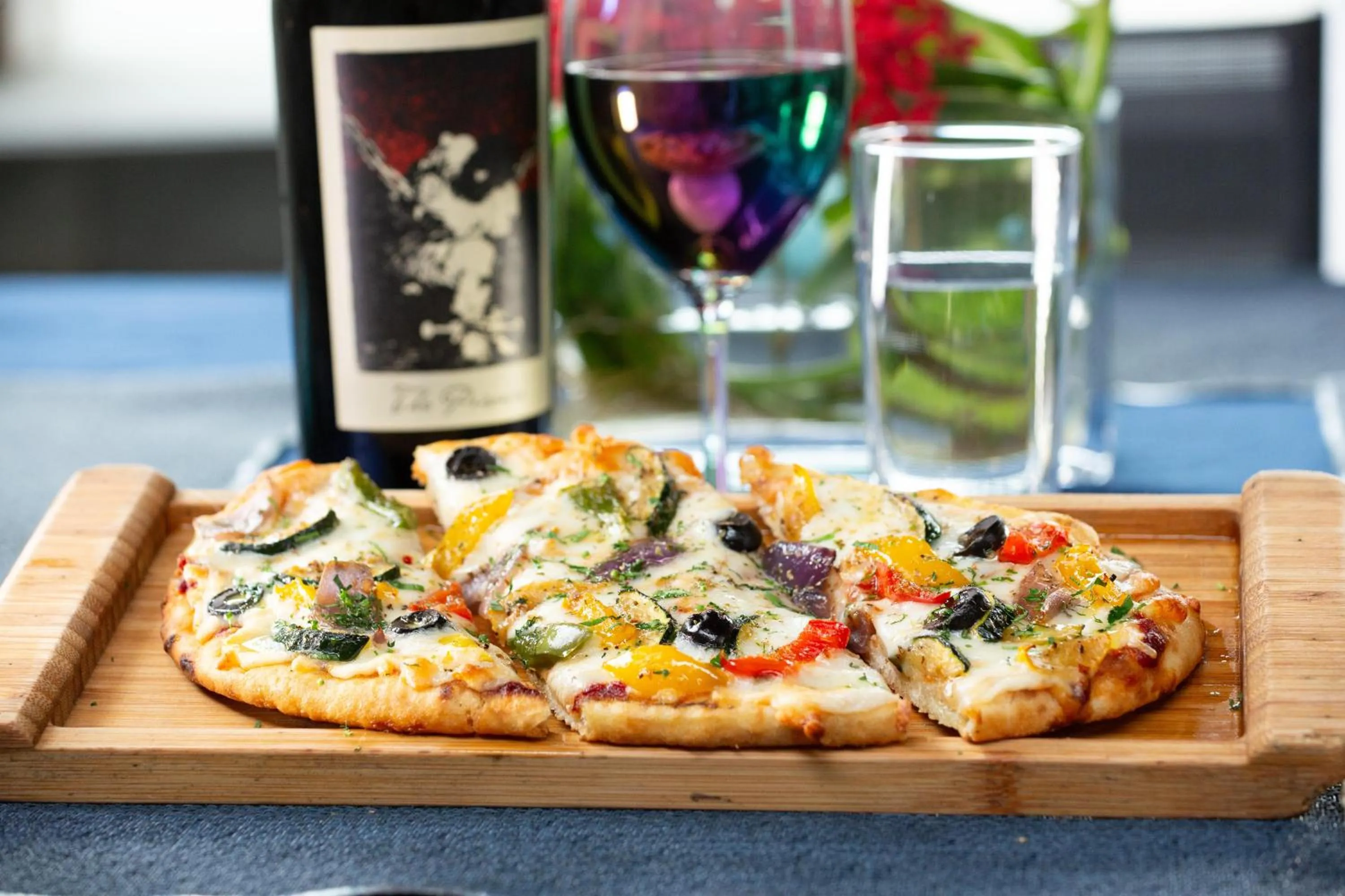 Restaurant/places to eat in Kokomo Botanical Resort - Caribbean Family Cottages