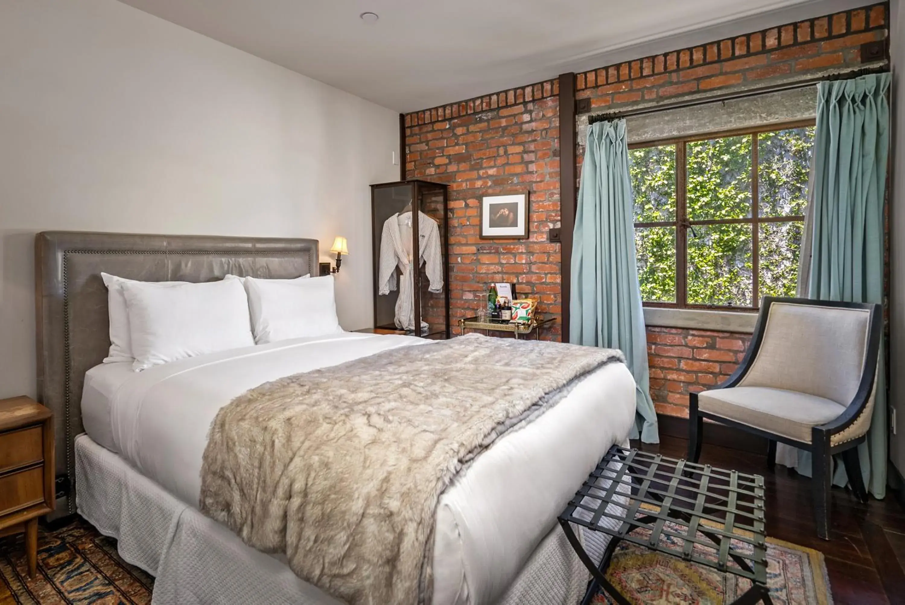 Bedroom, Bed in Granada Hotel & Bistro Bedroom, Bed in Granada Hotel & Bistro