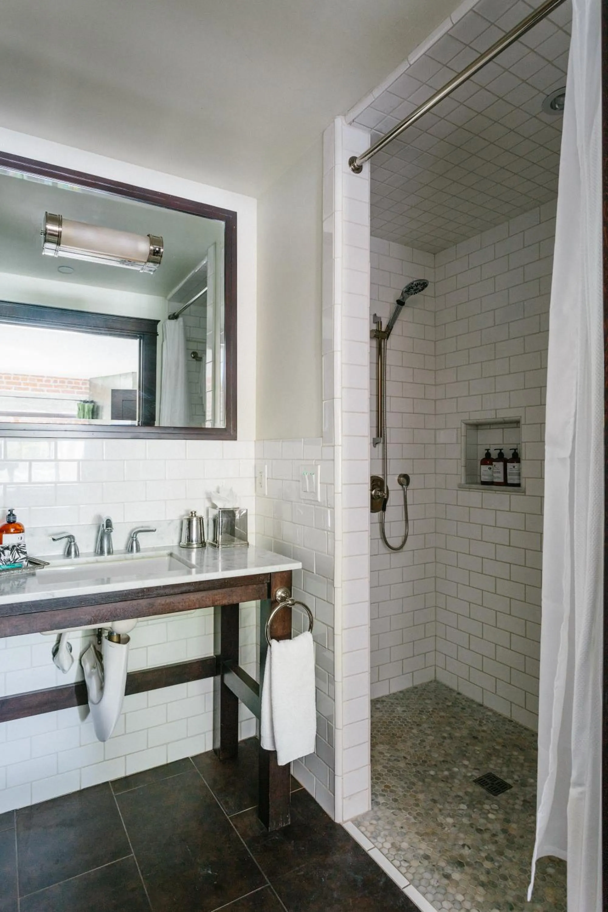 Bathroom in Granada Hotel & Bistro