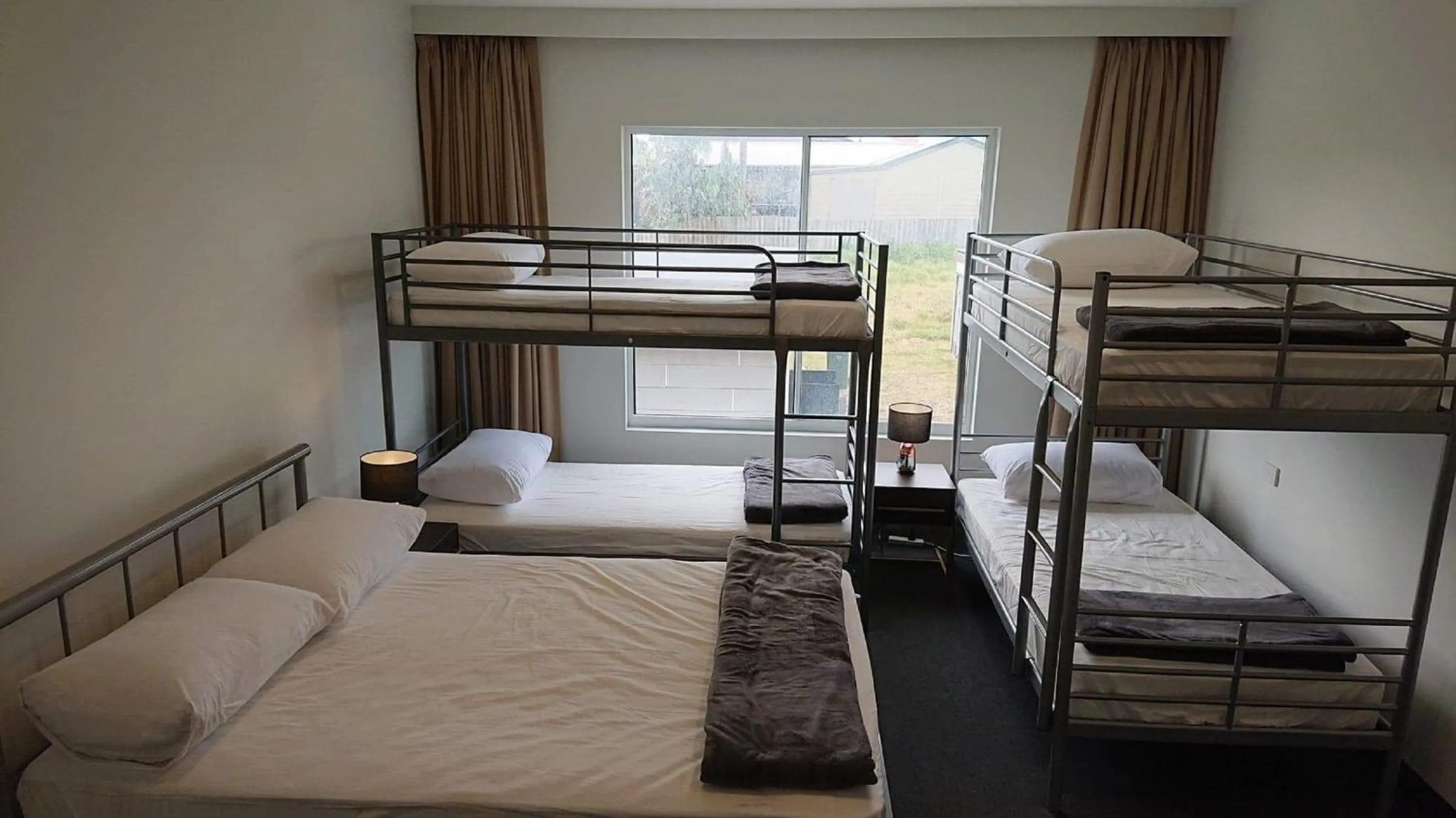 Bed in Paradise Escapes