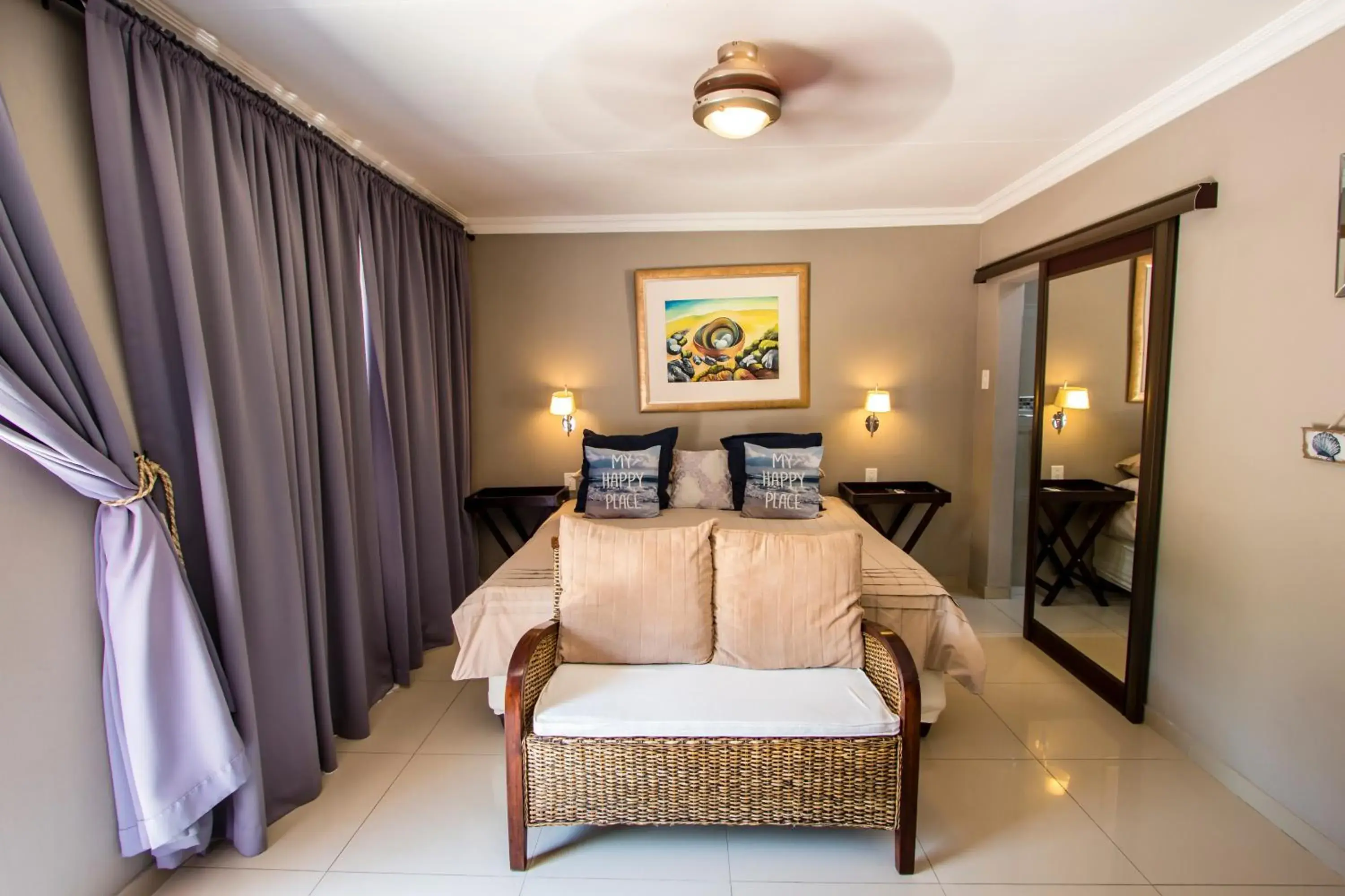 Deluxe Double or Twin Room in New Bali Guesthouse Deluxe Double or Twin Room in New Bali Guesthouse