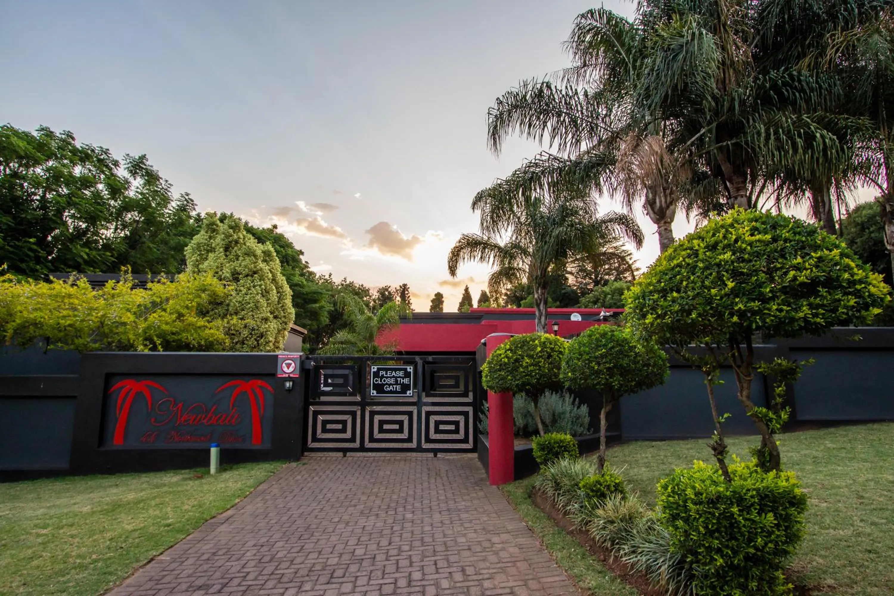 Property building in New Bali Guesthouse