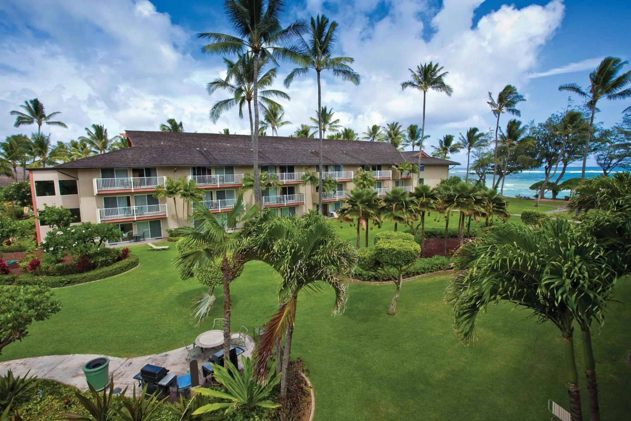Property building in Kauai Coast Resort at the Beach Boy
