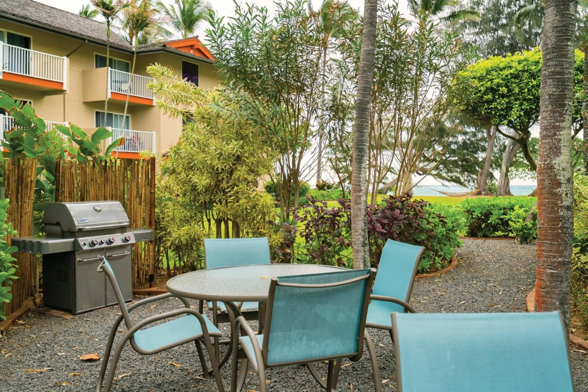 BBQ facilities in Kauai Coast Resort at the Beach Boy