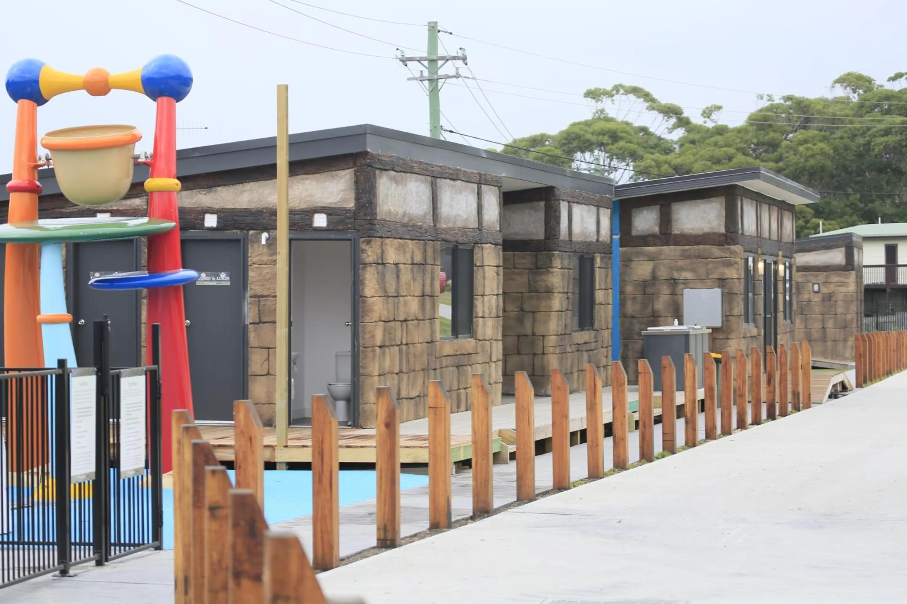 Communal kitchen in Ingenia Holidays Ulladulla
