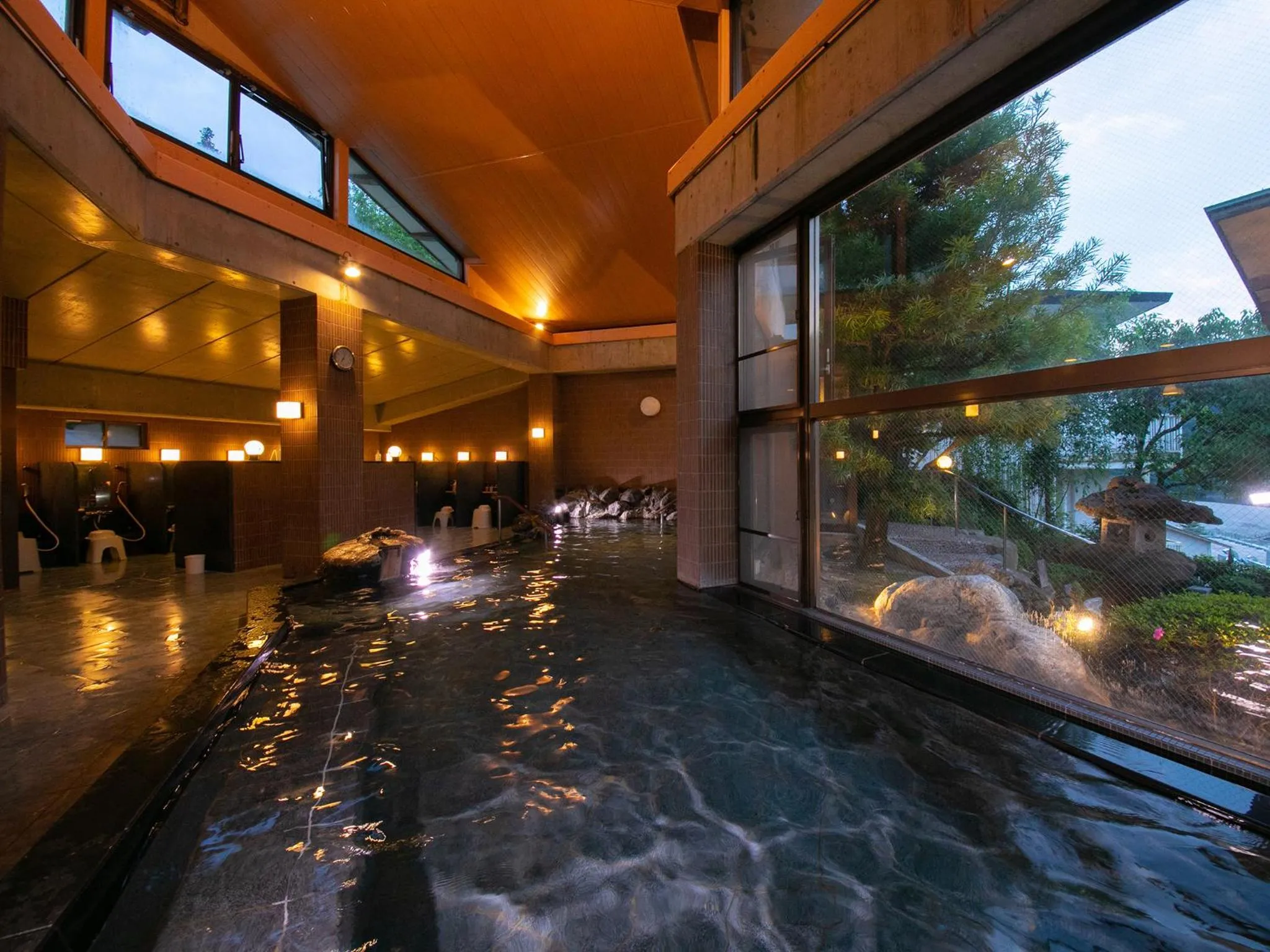 Hot Spring Bath in Iwakuni Kokusai Kanko Hotel