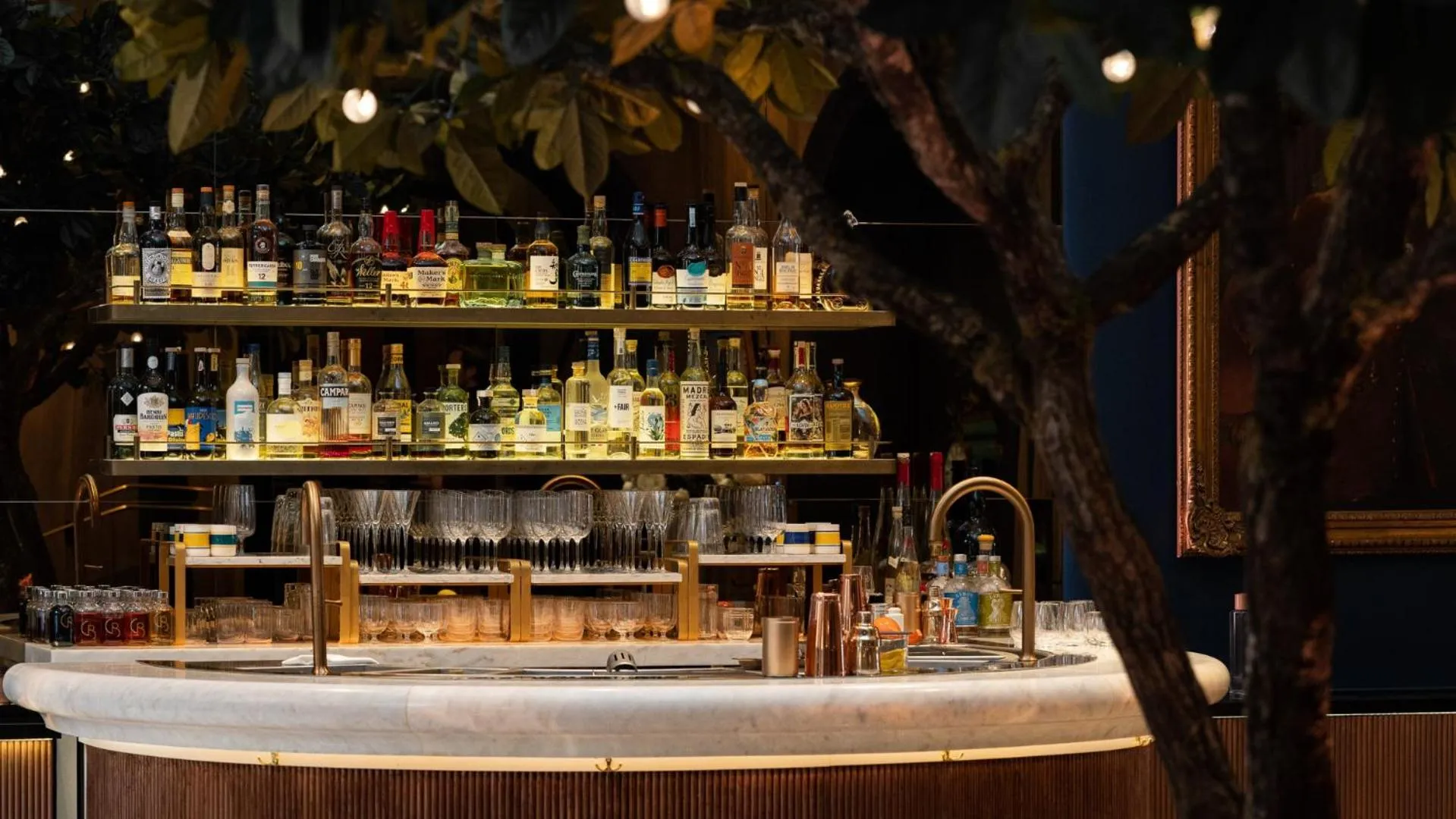 Restaurant/places to eat in Hôtel Lancaster Paris Champs-Elysées