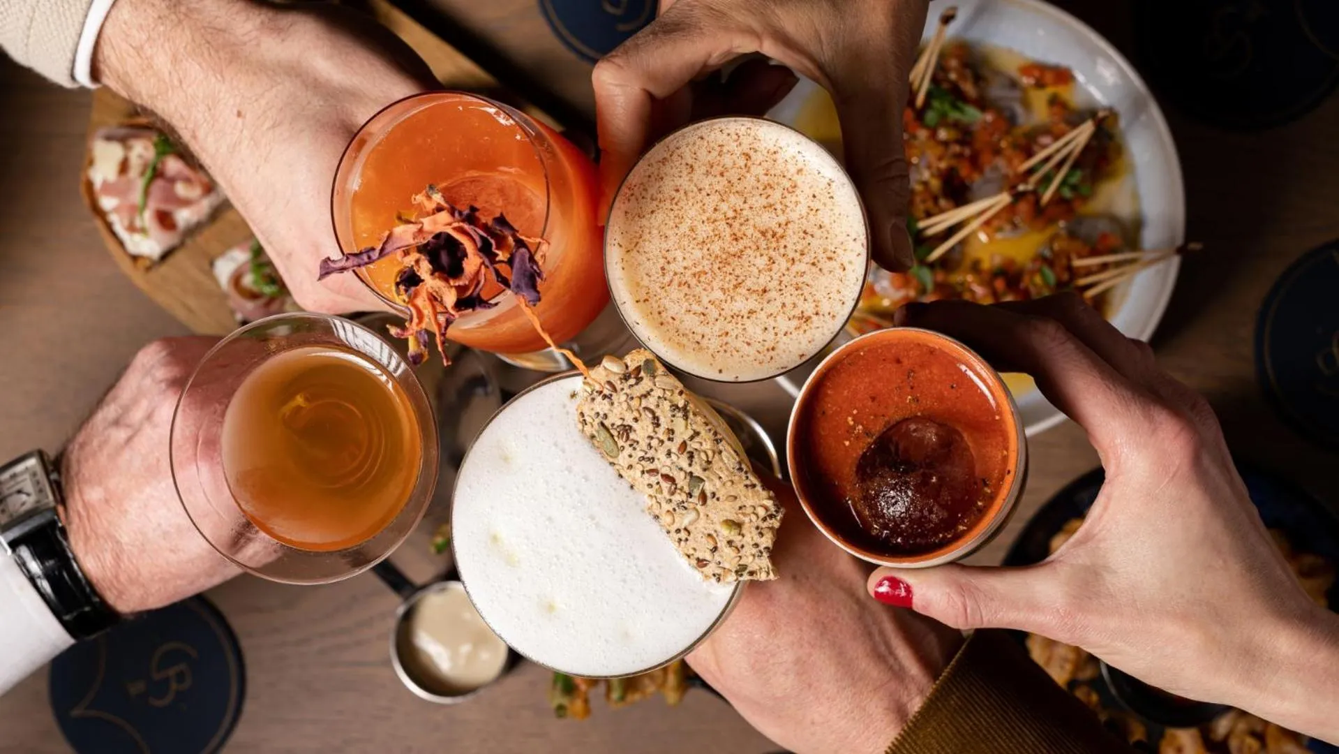 Restaurant/places to eat in Hôtel Lancaster Paris Champs-Elysées