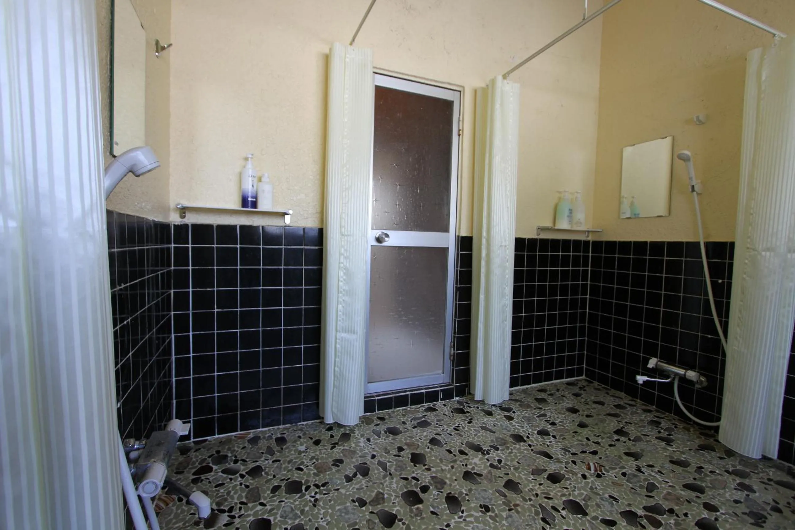 Bathroom in Towadako Backpackers