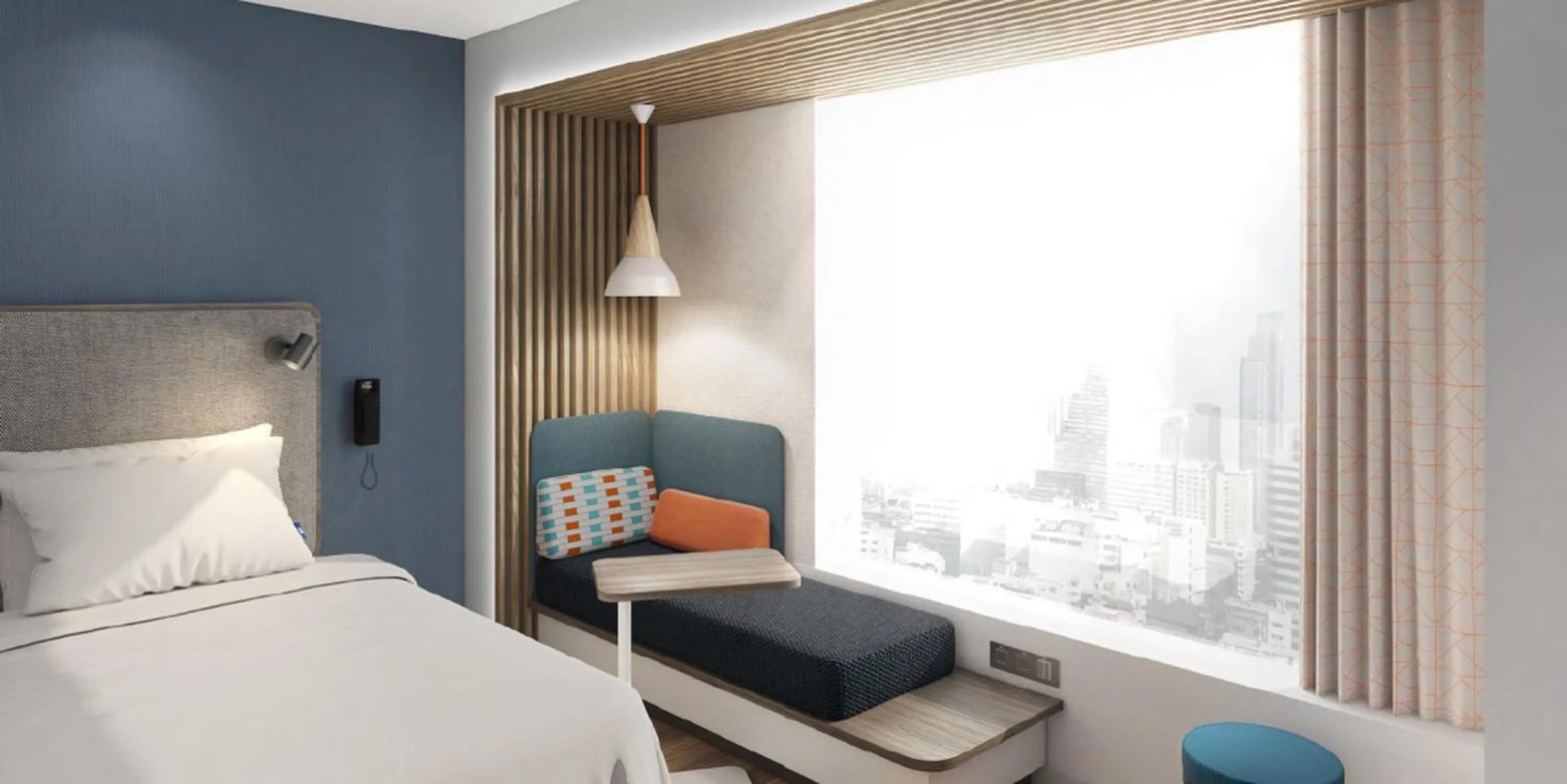 Photo of the whole room, Bed in Holiday Inn Express Shanghai Huijin by IHG