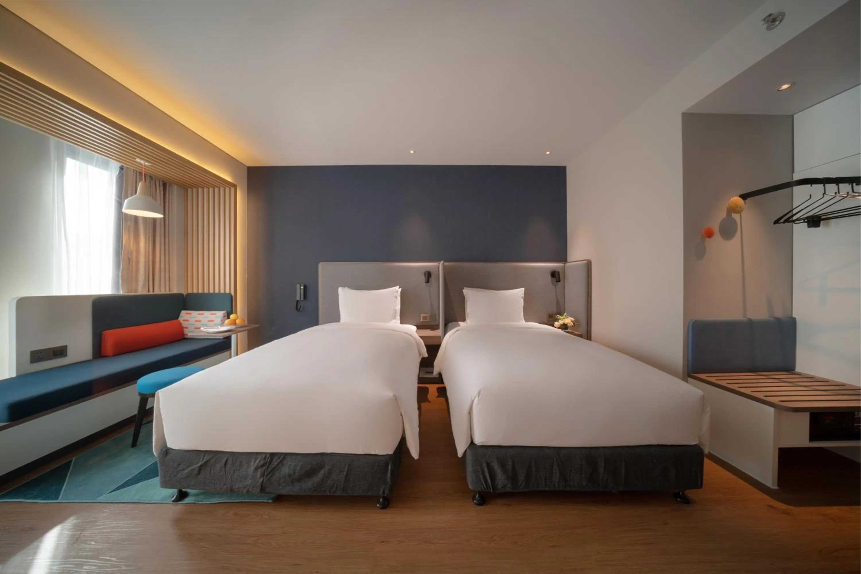 Bed in Holiday Inn Express Shanghai Huijin by IHG