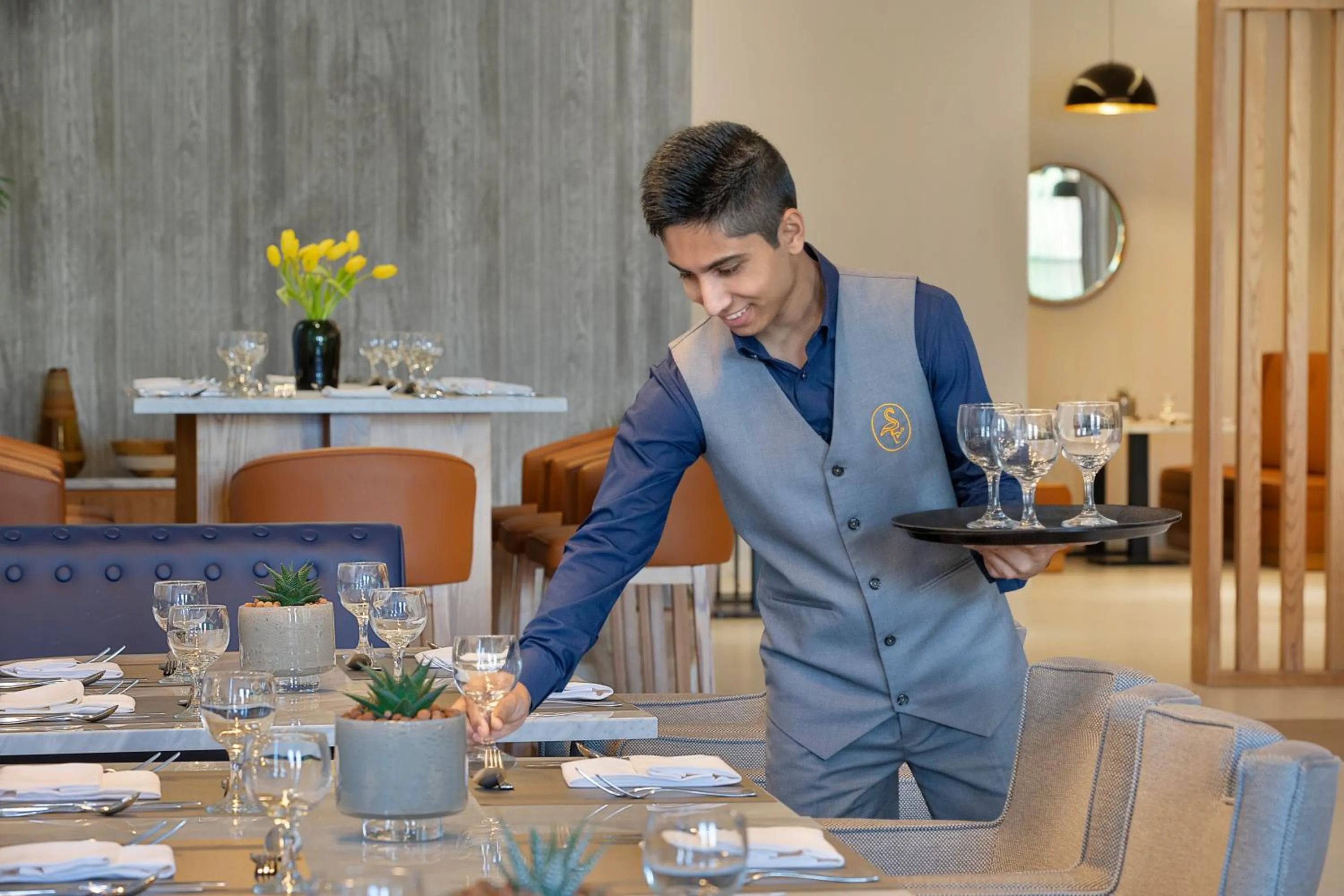 Restaurant/places to eat in voco Al Khobar by IHG