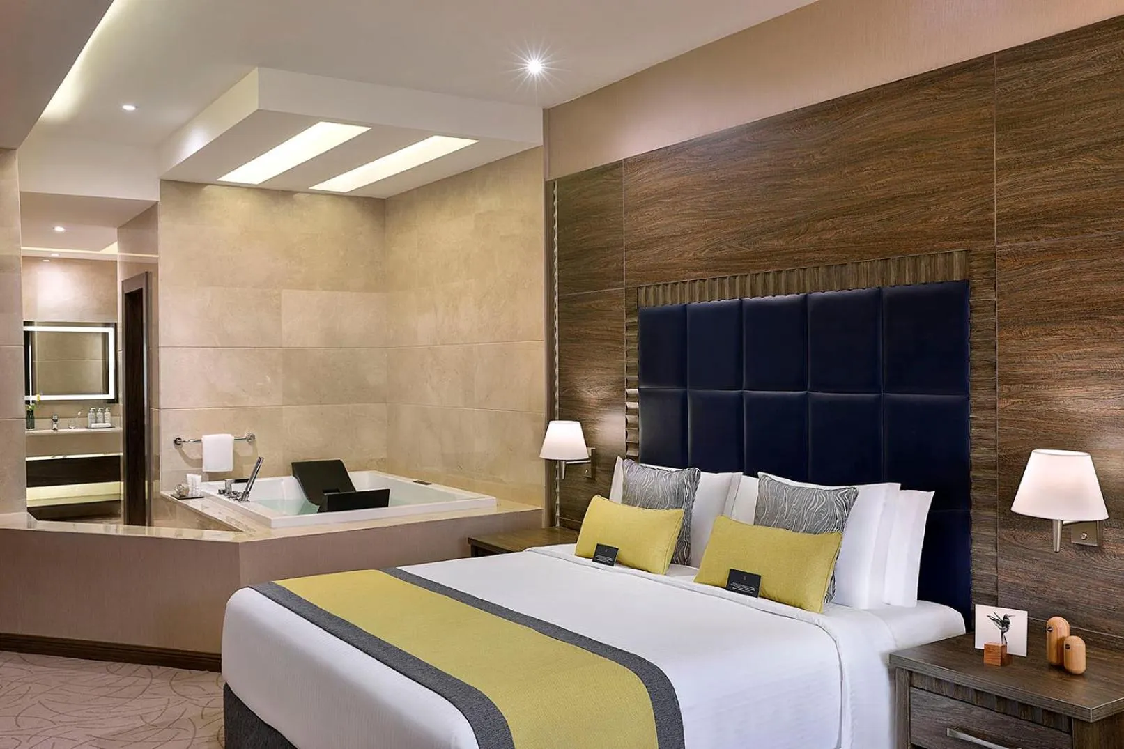 Photo of the whole room, Bed in voco Al Khobar by IHG