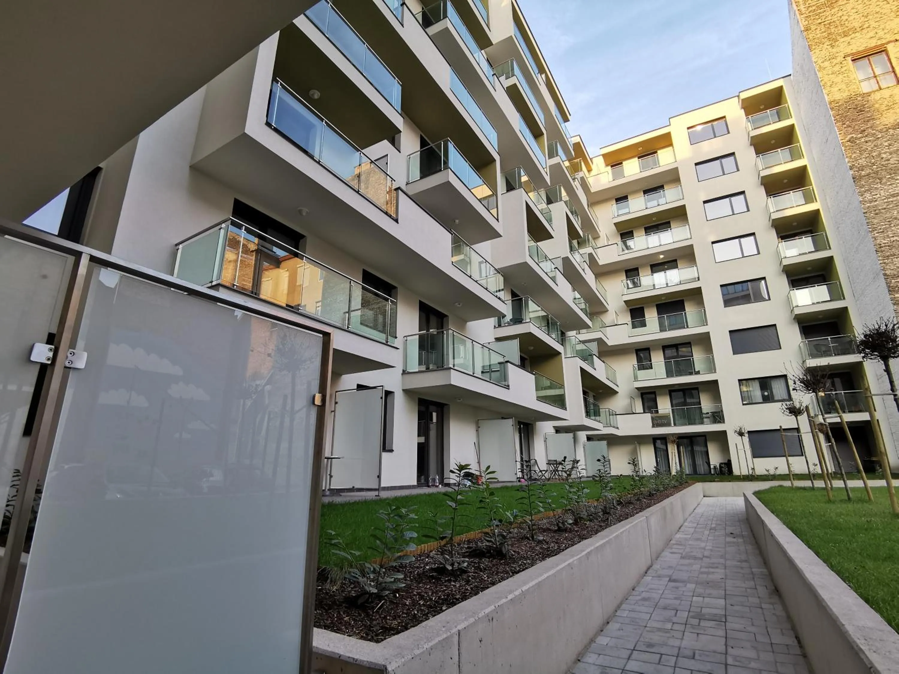 Property building in Vagabond SOHO