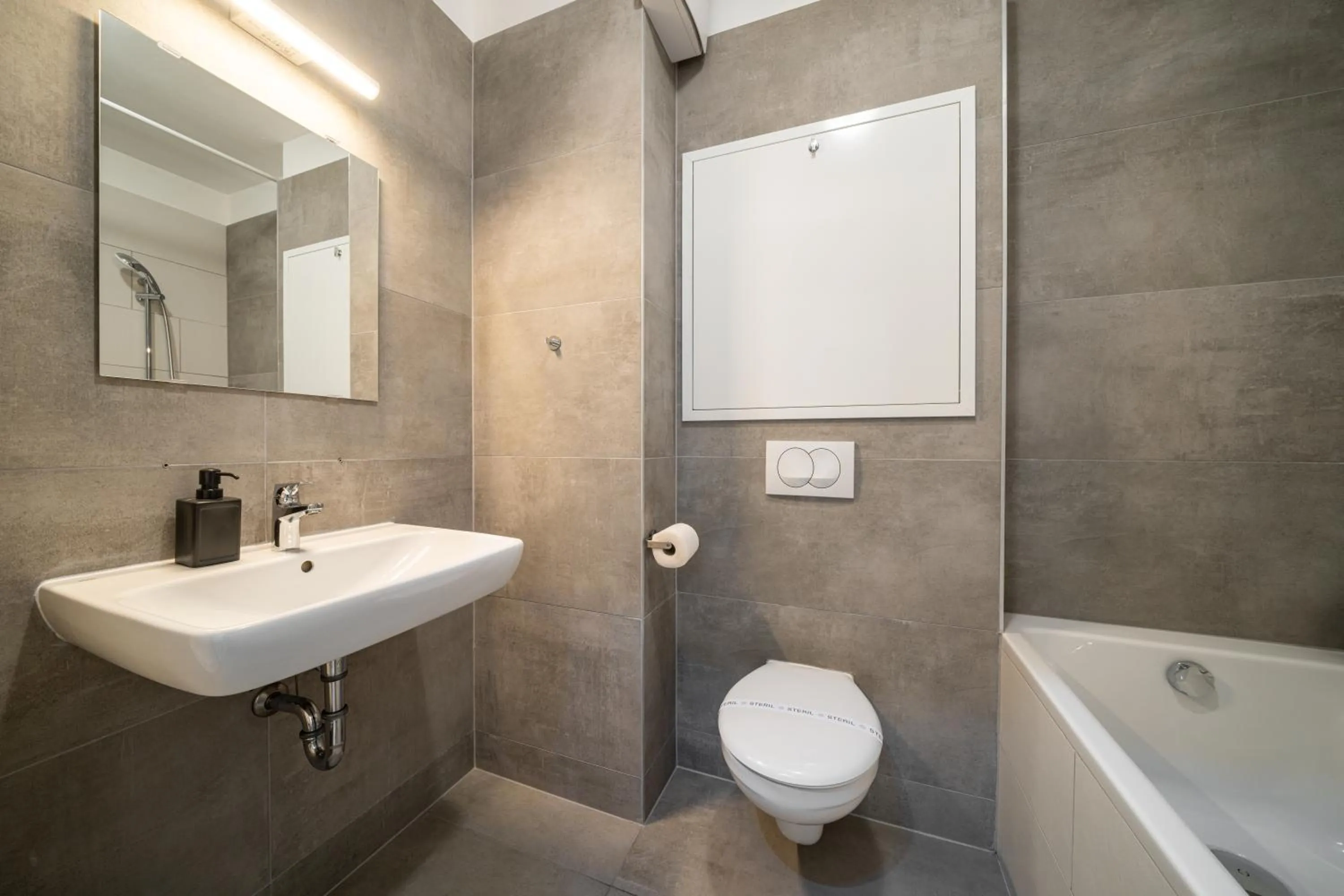 Toilet in Vagabond SOHO