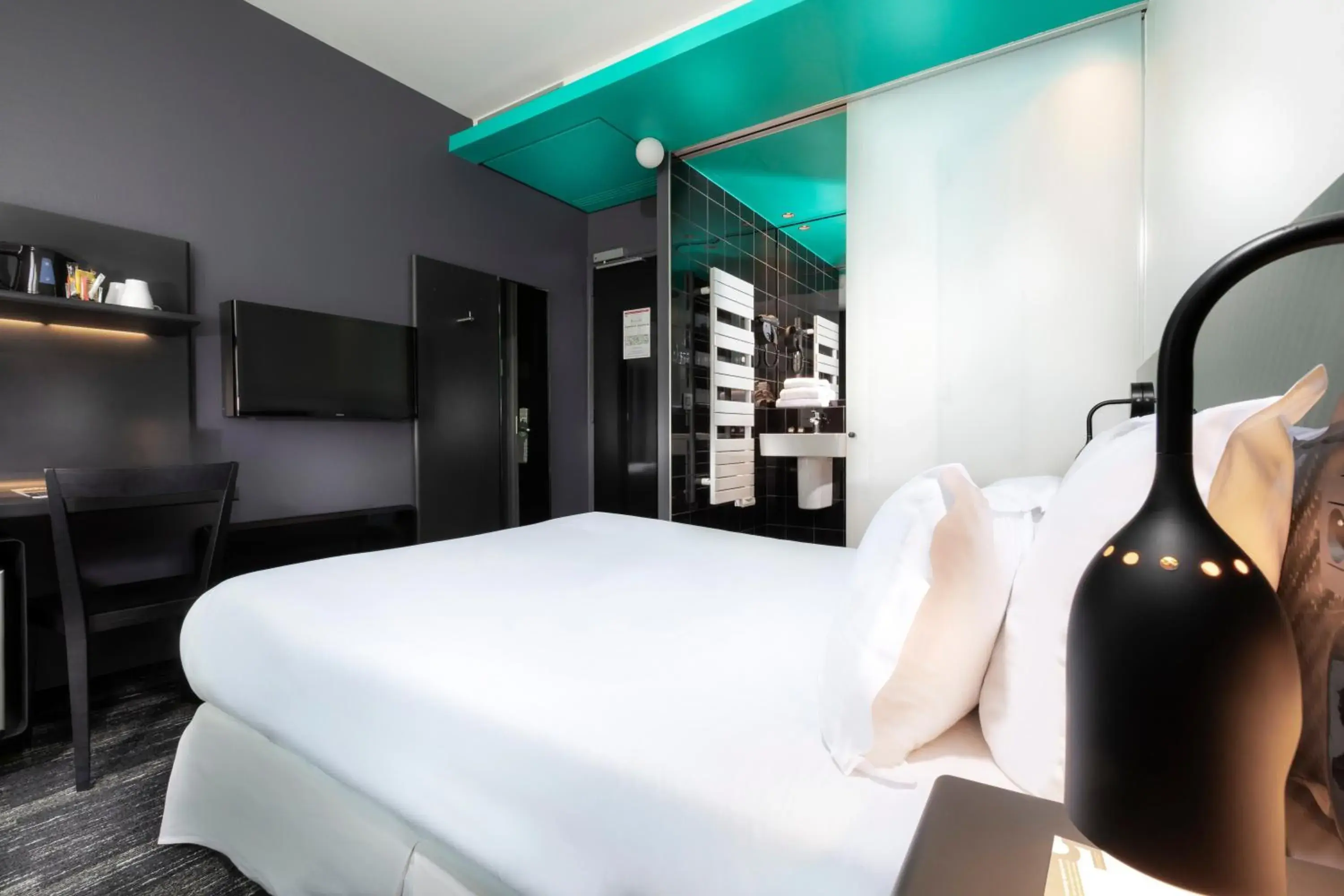 Bed in Libertel Gare de L'Est Francais Bed in Libertel Gare de L'Est Francais