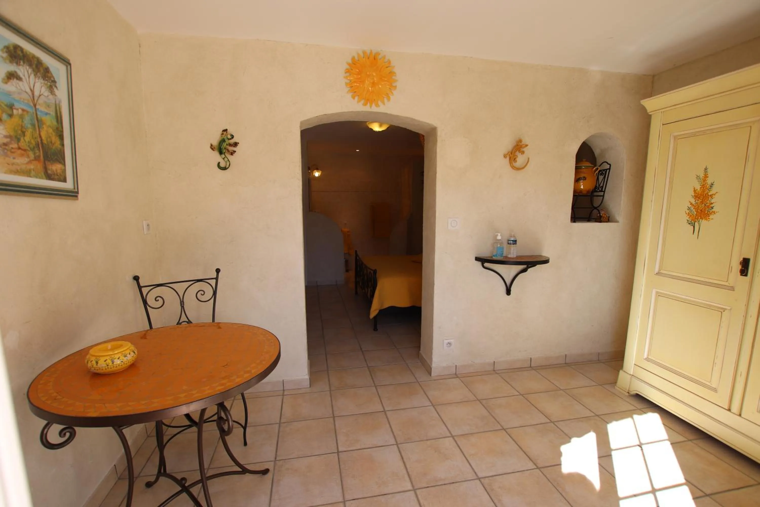 LE MAS DES TARENTES Chambres d'hôtes