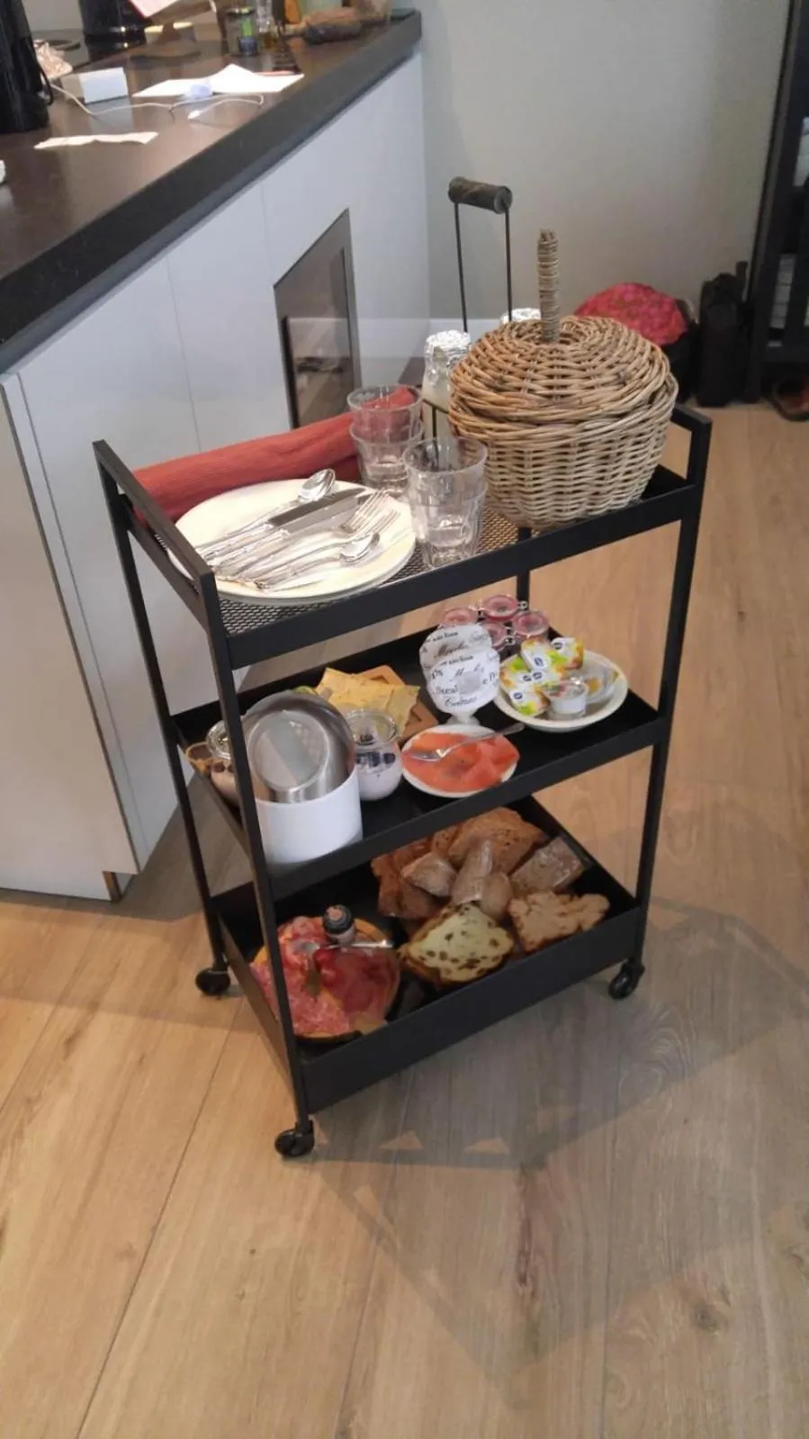 Breakfast in Sleep at Hamtingh's