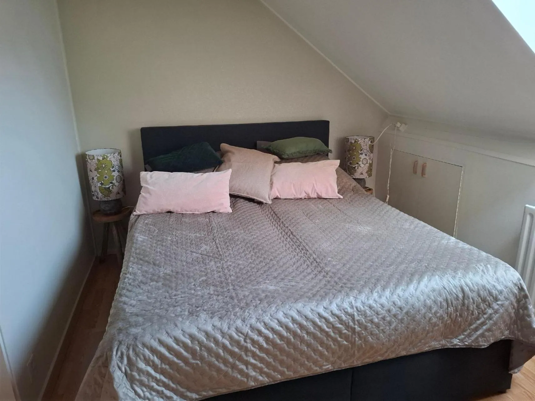 Bedroom in Sleep at Hamtingh's