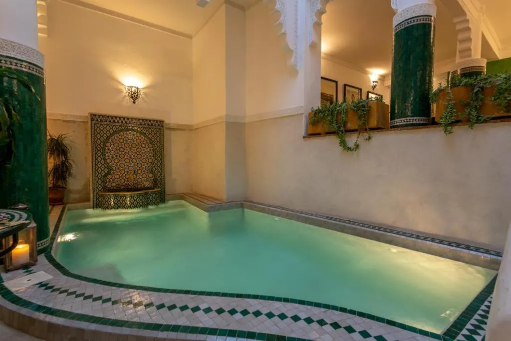 Swimming pool in Riad Hart Essoura