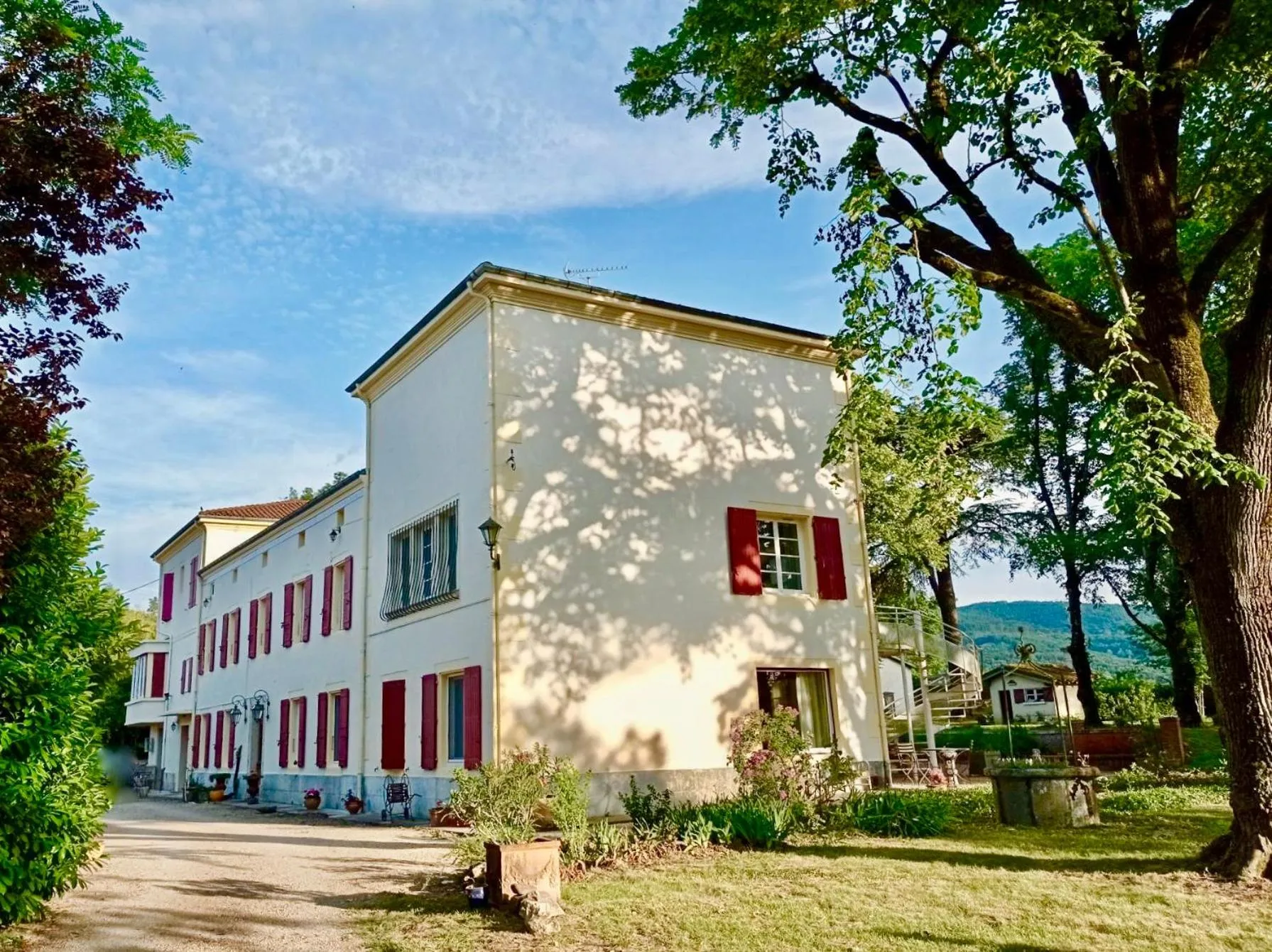 Property building in Domaine de Rasigous