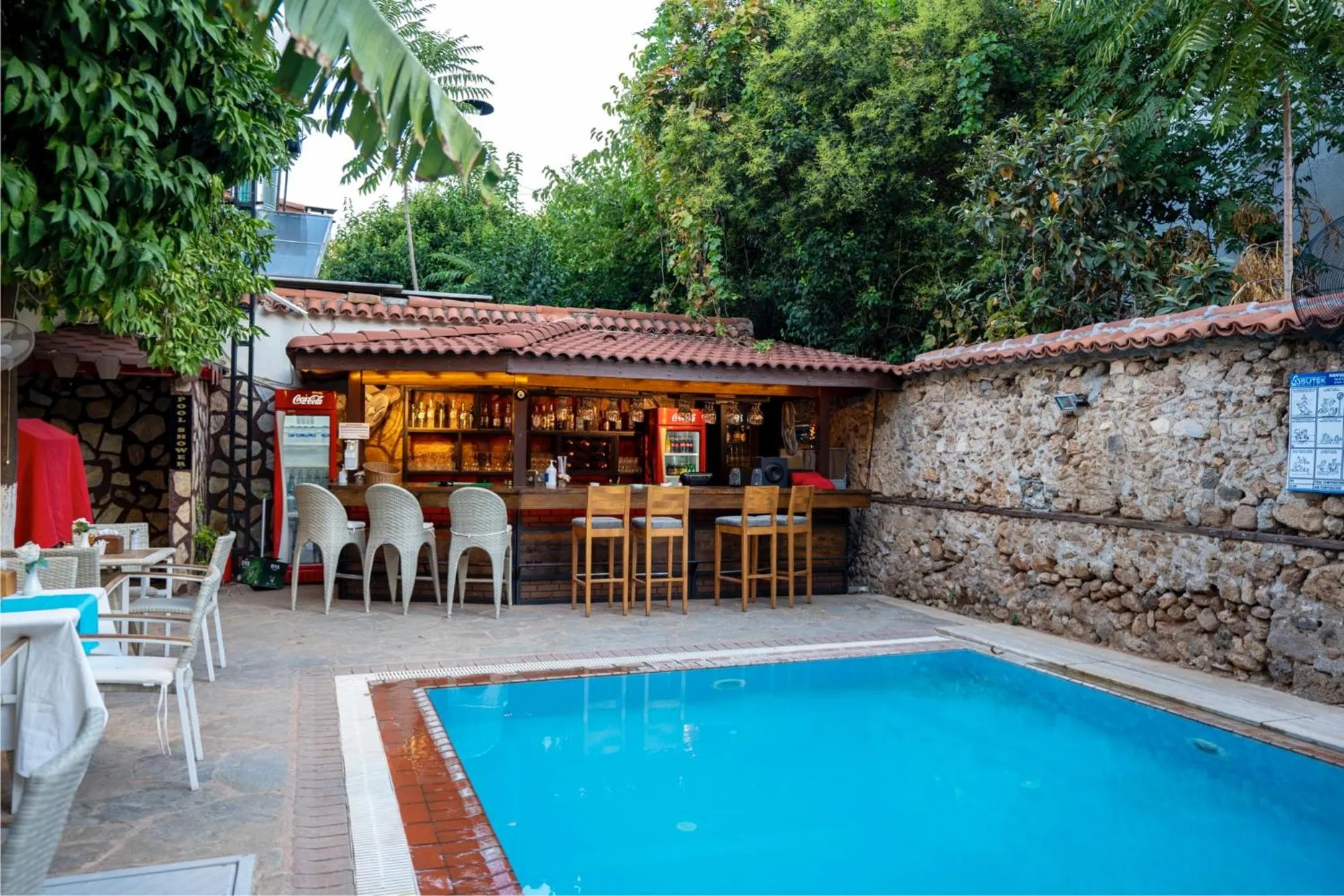 Swimming pool in Castle Old Town Hotel