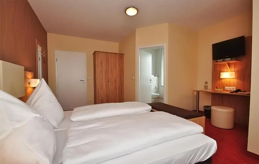 Bed in Zellers Pension