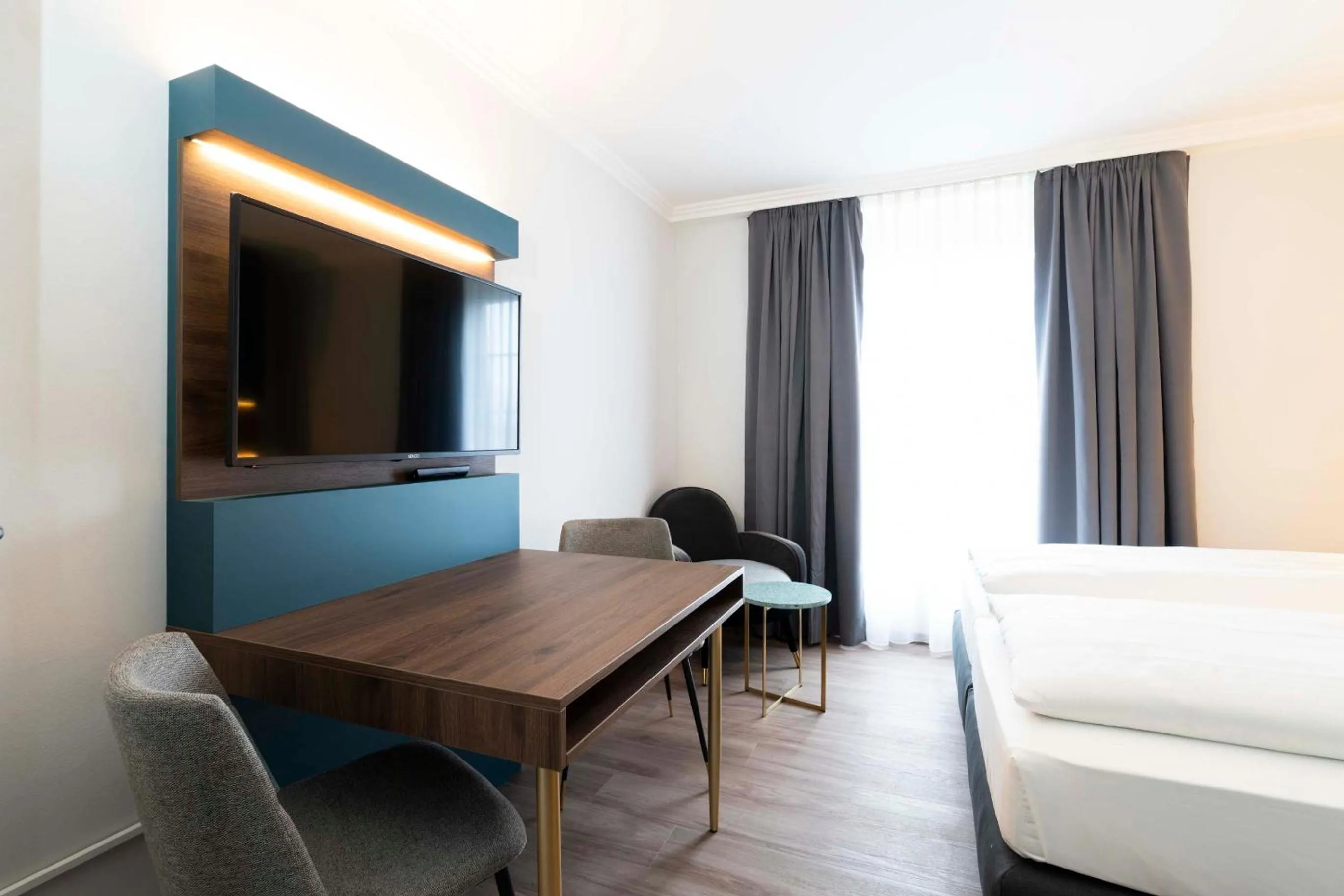 TV and multimedia, Bed in Hotel Rosenhof bei Bamberg