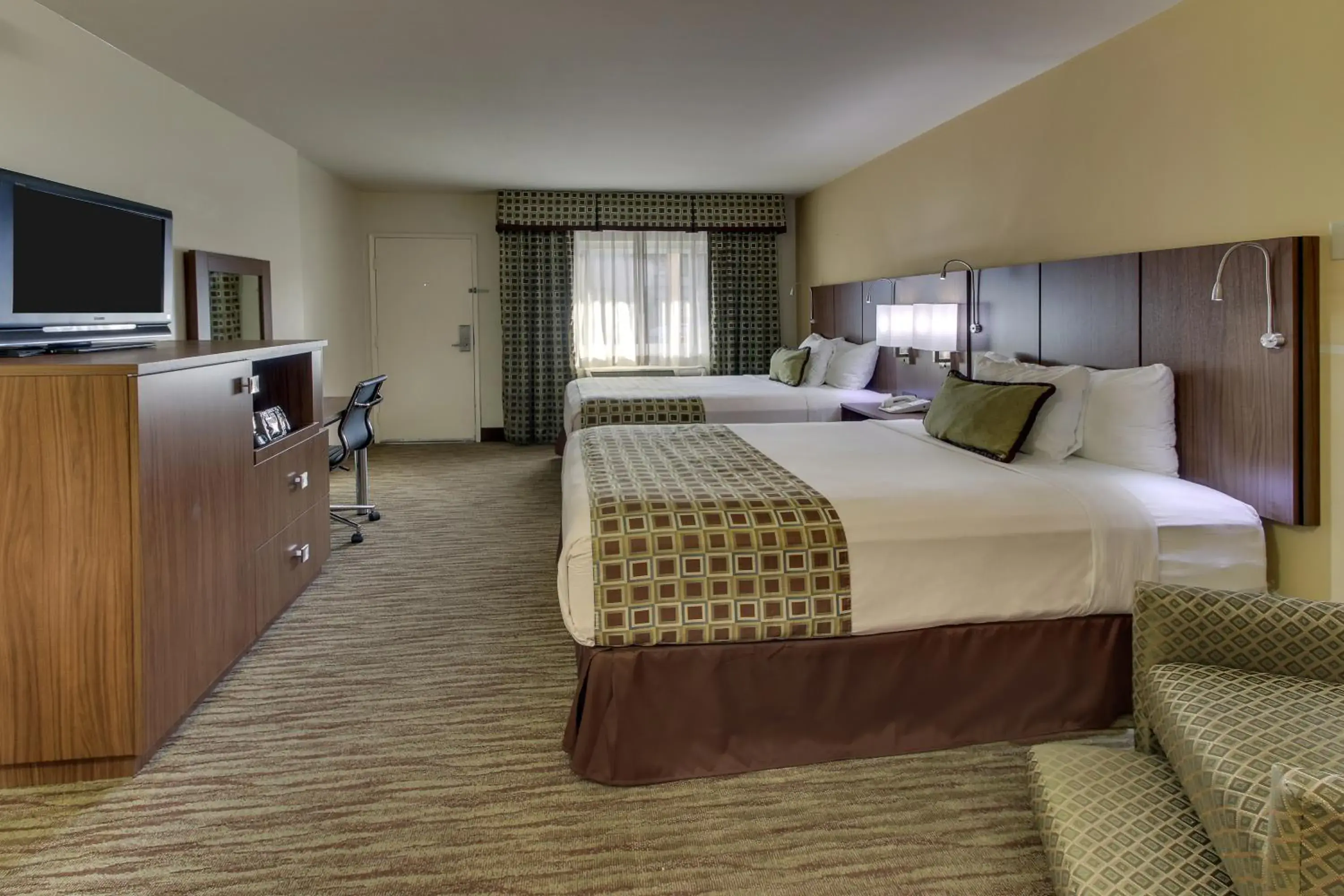 Photo of the whole room, Bed in The Stevenson Monterey Photo of the whole room, Bed in The Stevenson Monterey