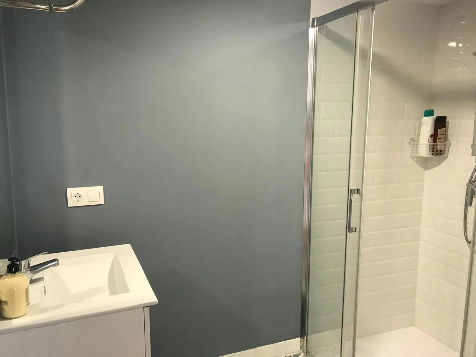 Shower in Pescadors Apartamentos TRG