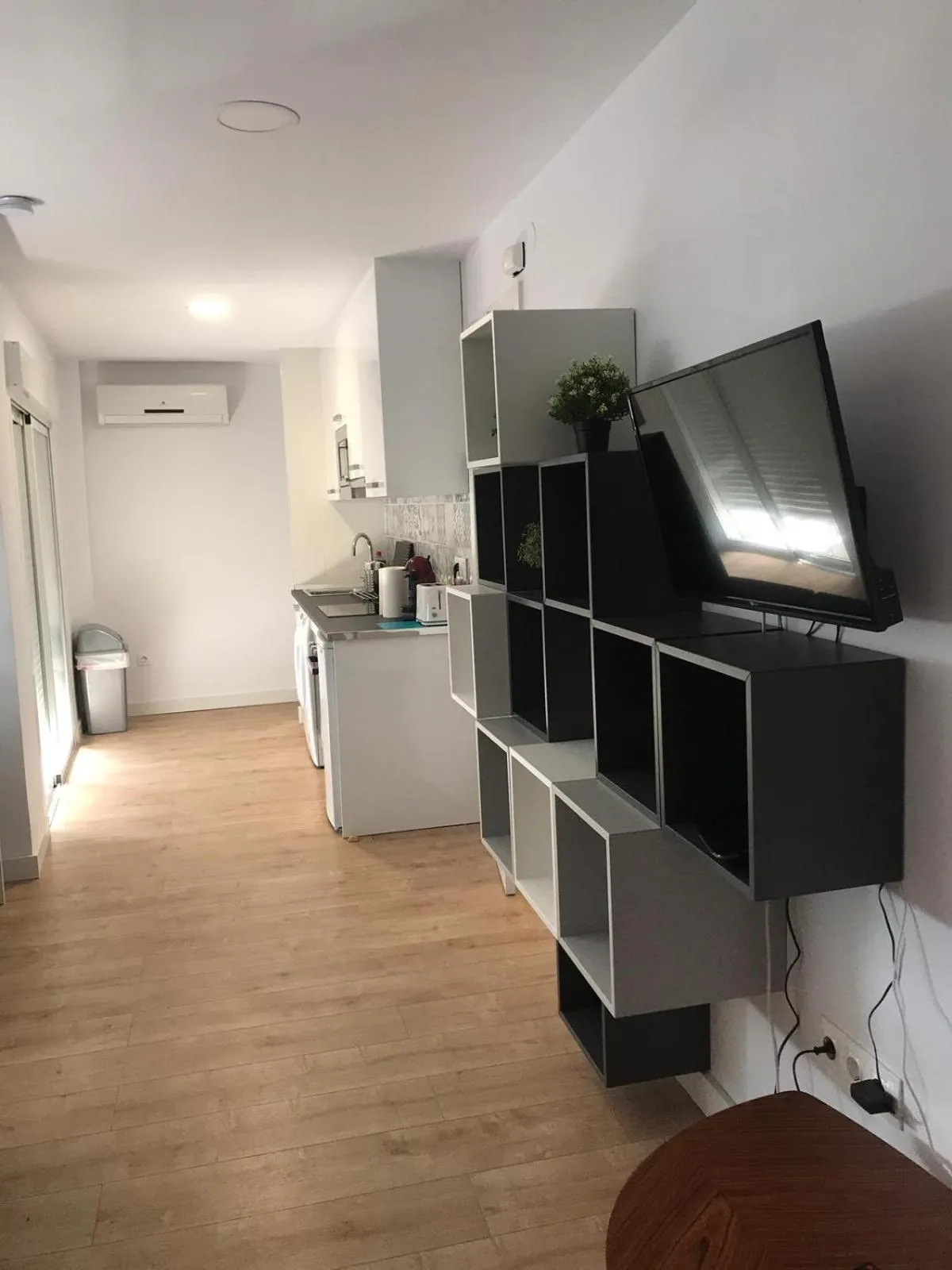 TV and multimedia in Pescadors Apartamentos TRG