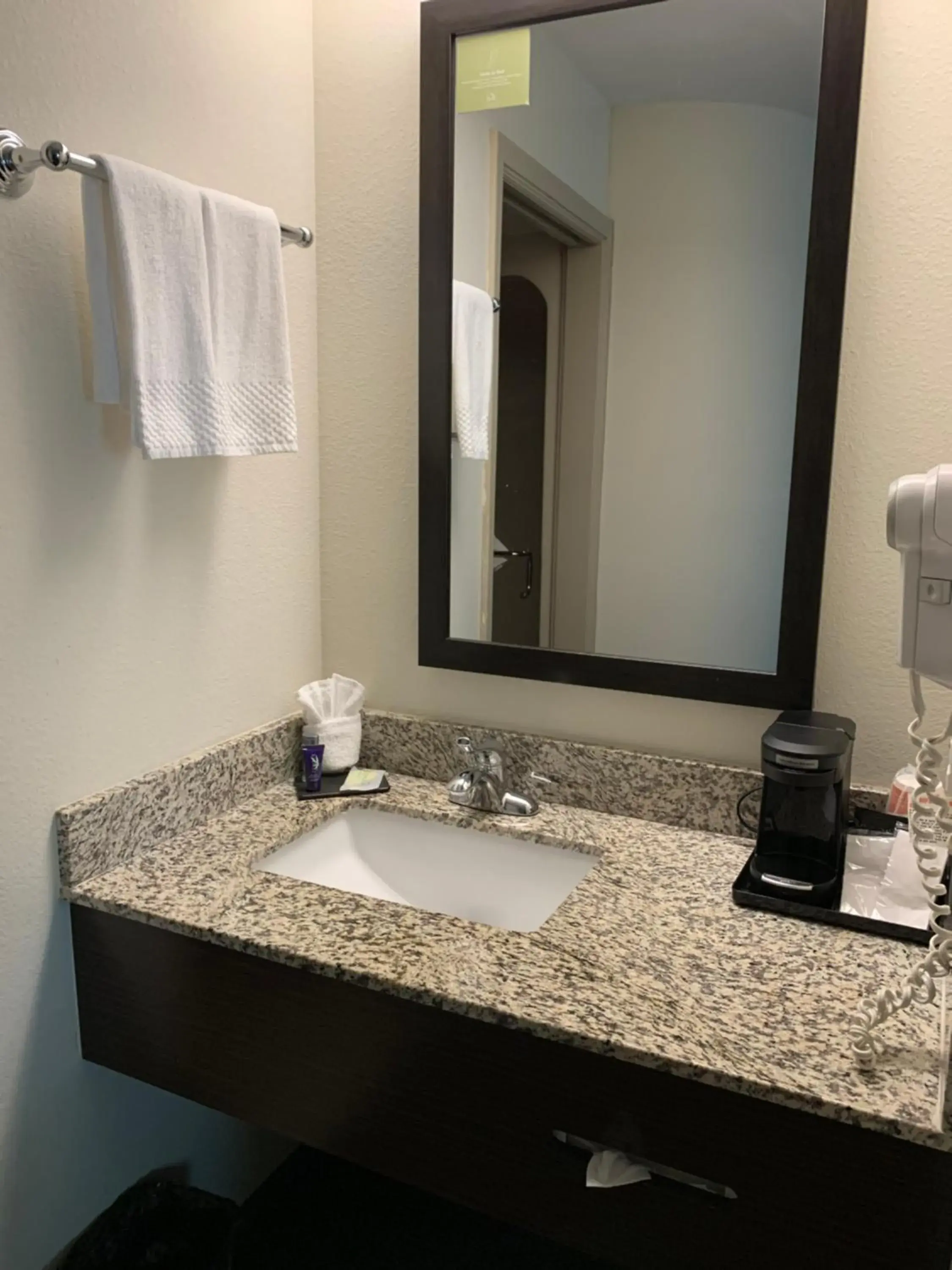 Bathroom in Sleep Inn Phoenix North I-17