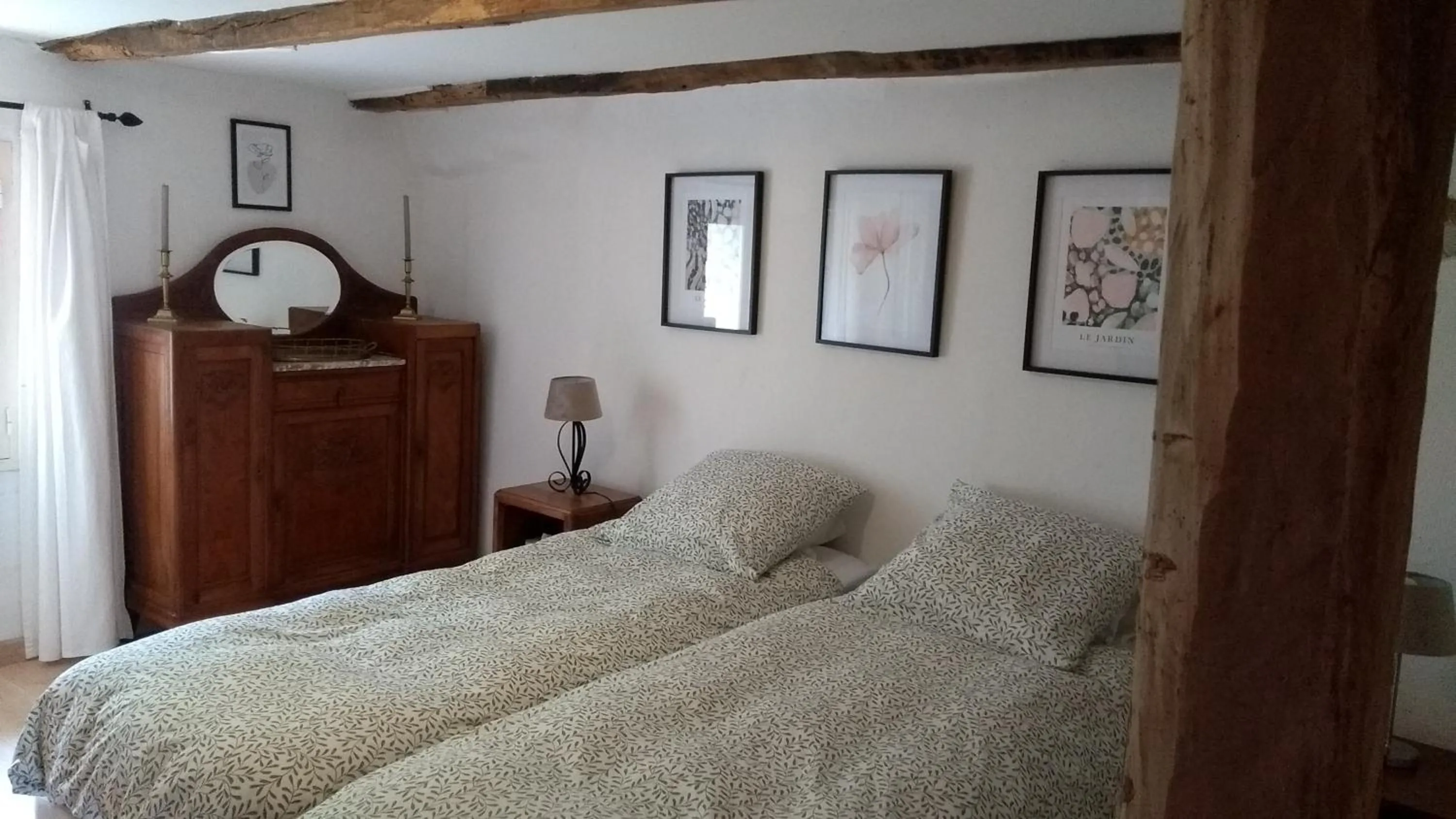 Bedroom, Bed in Domaine de Cadenne
