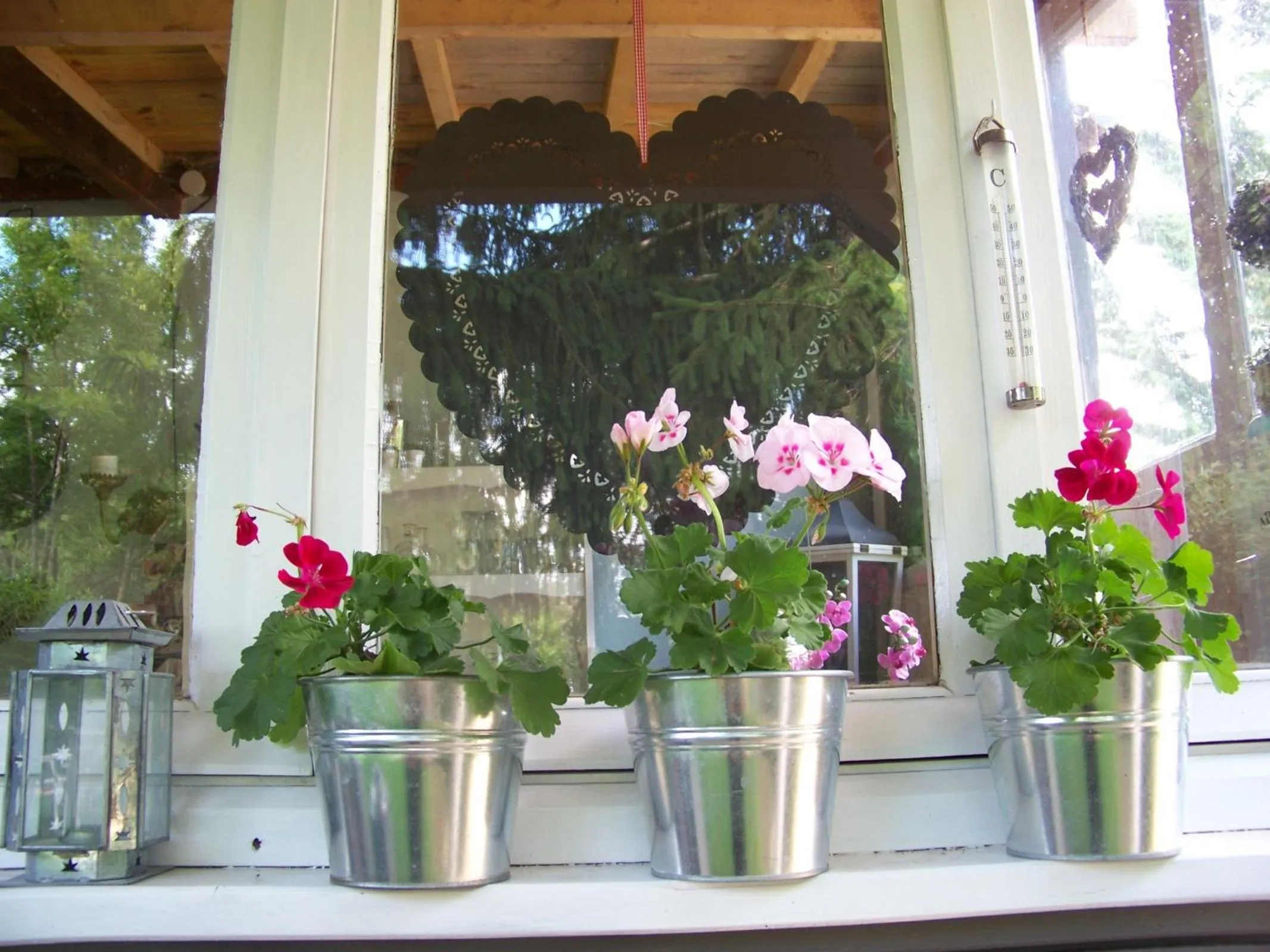 Decorative detail in Domaine de Cadenne