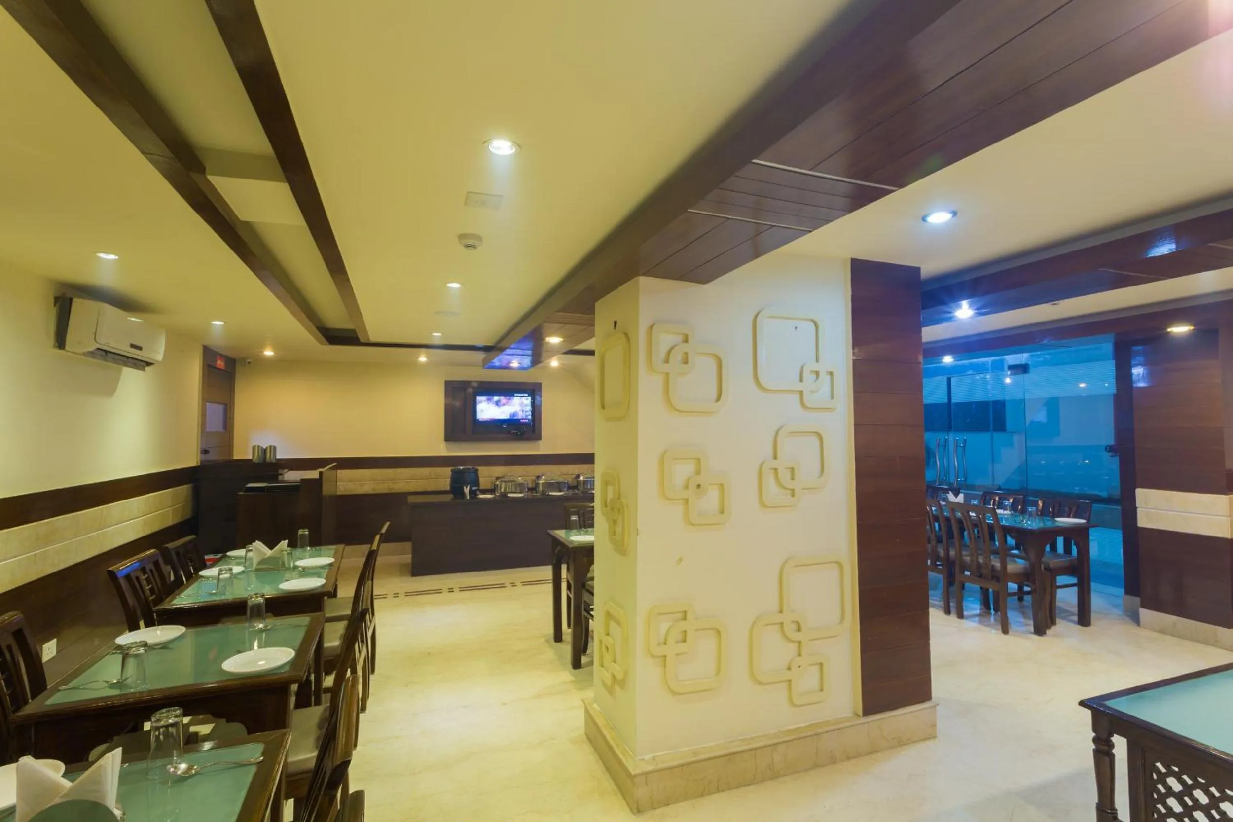 Restaurant/places to eat in Ginger Katra