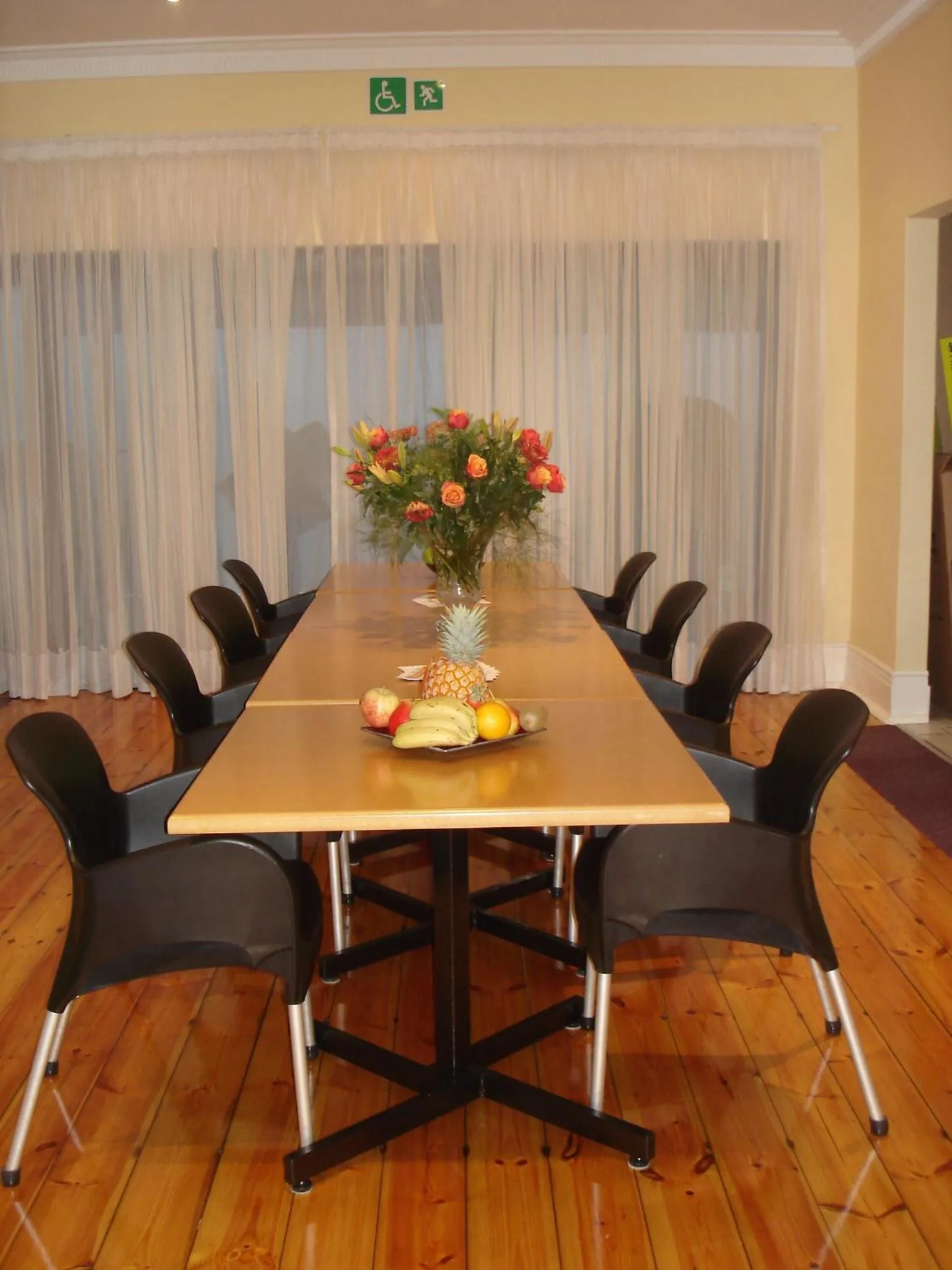 Dining area in The Crescent Guesthouses - BnB/Self Catering