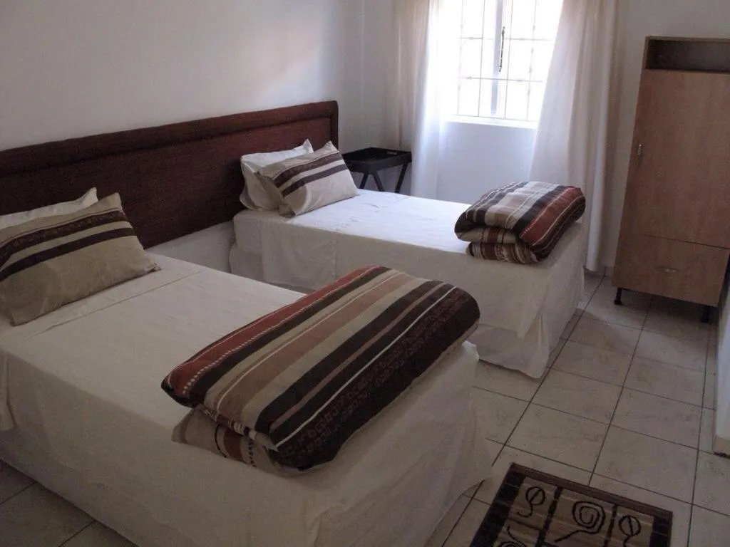 Bed in The Crescent Guesthouses - BnB/Self Catering