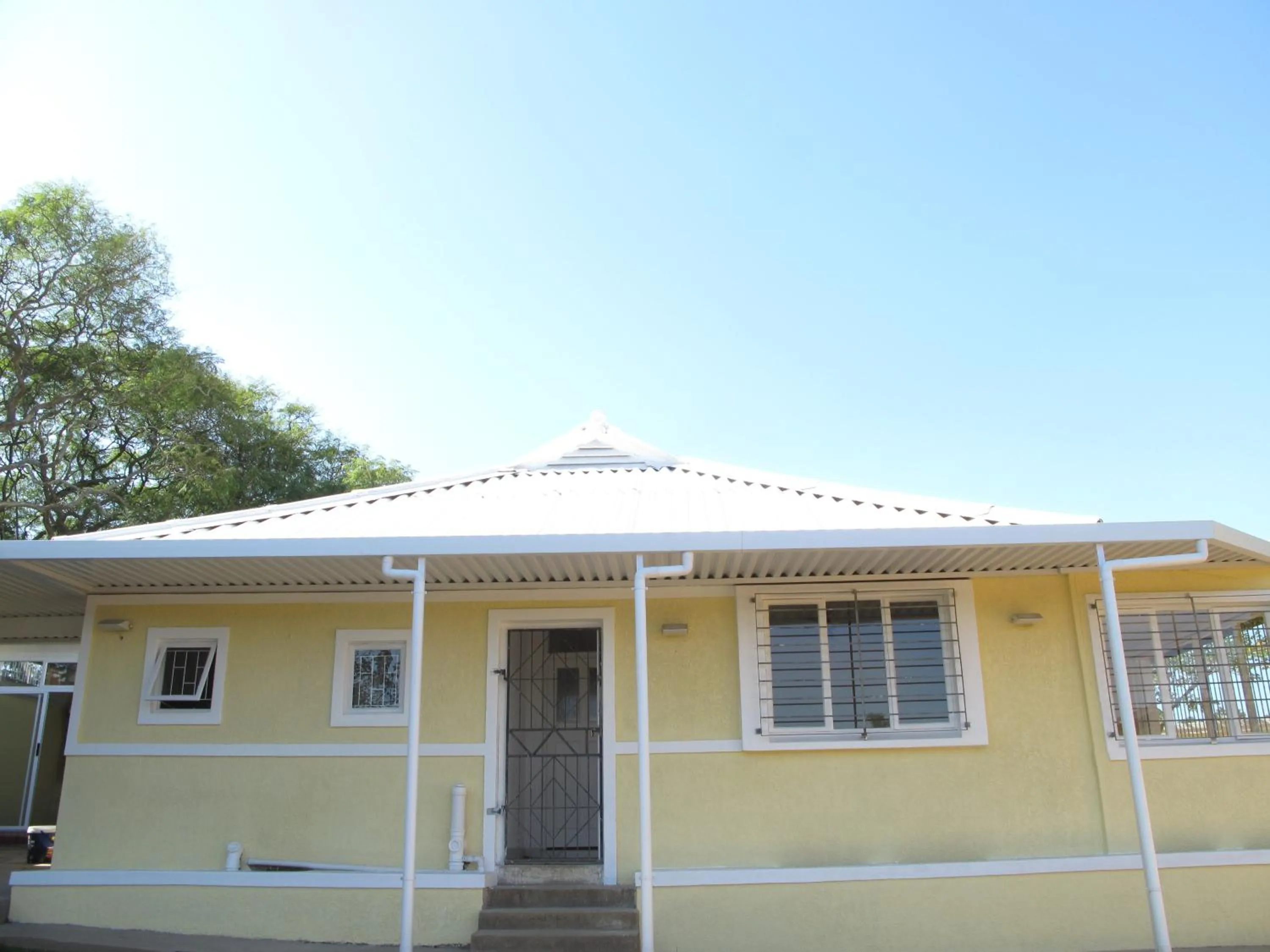 Facade/entrance in The Crescent Guesthouses - BnB/Self Catering