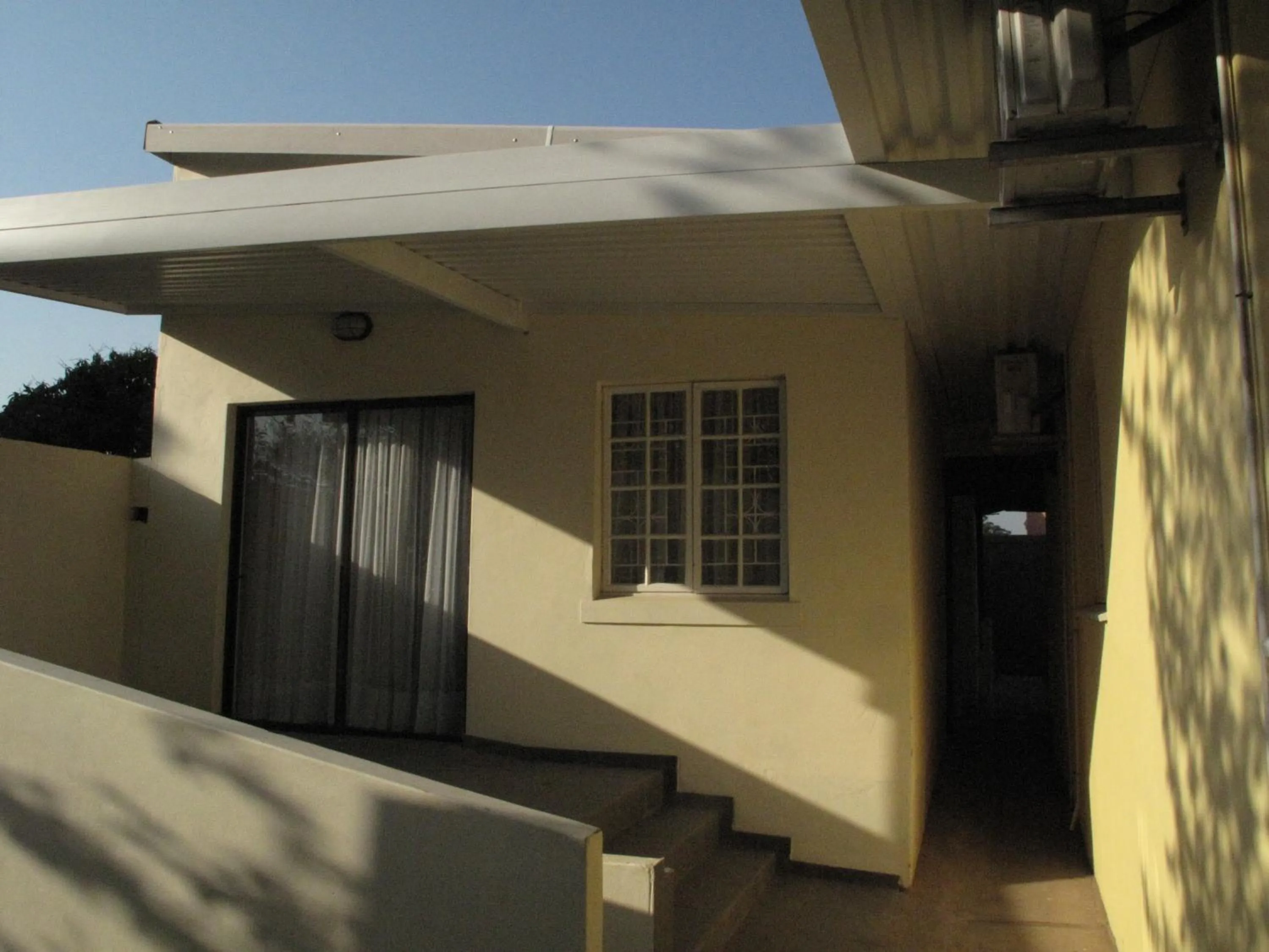 Facade/entrance in The Crescent Guesthouses - BnB/Self Catering