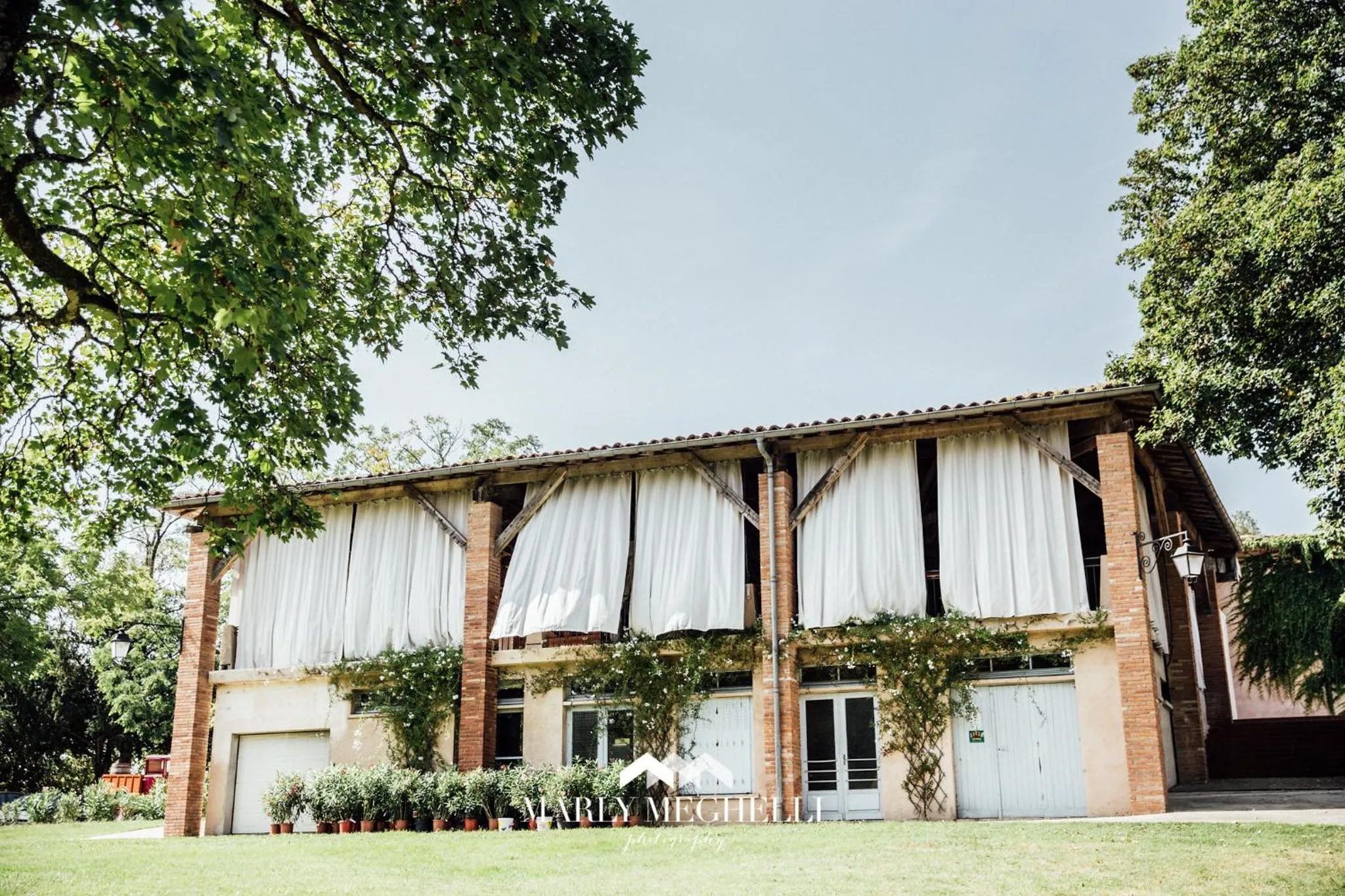 Property building in Château de Loubéjac