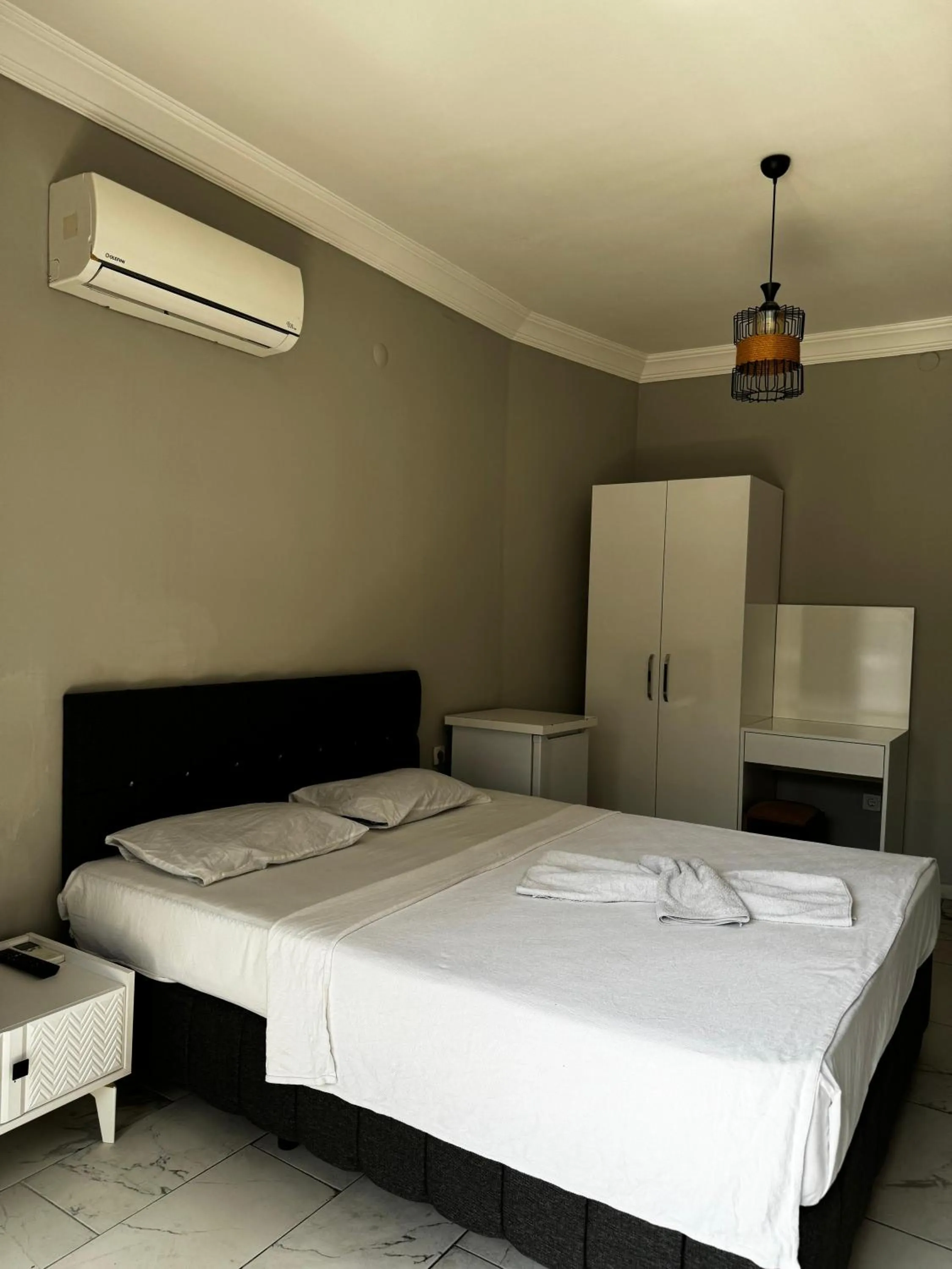 Bed in Günaydın Otel Alanya