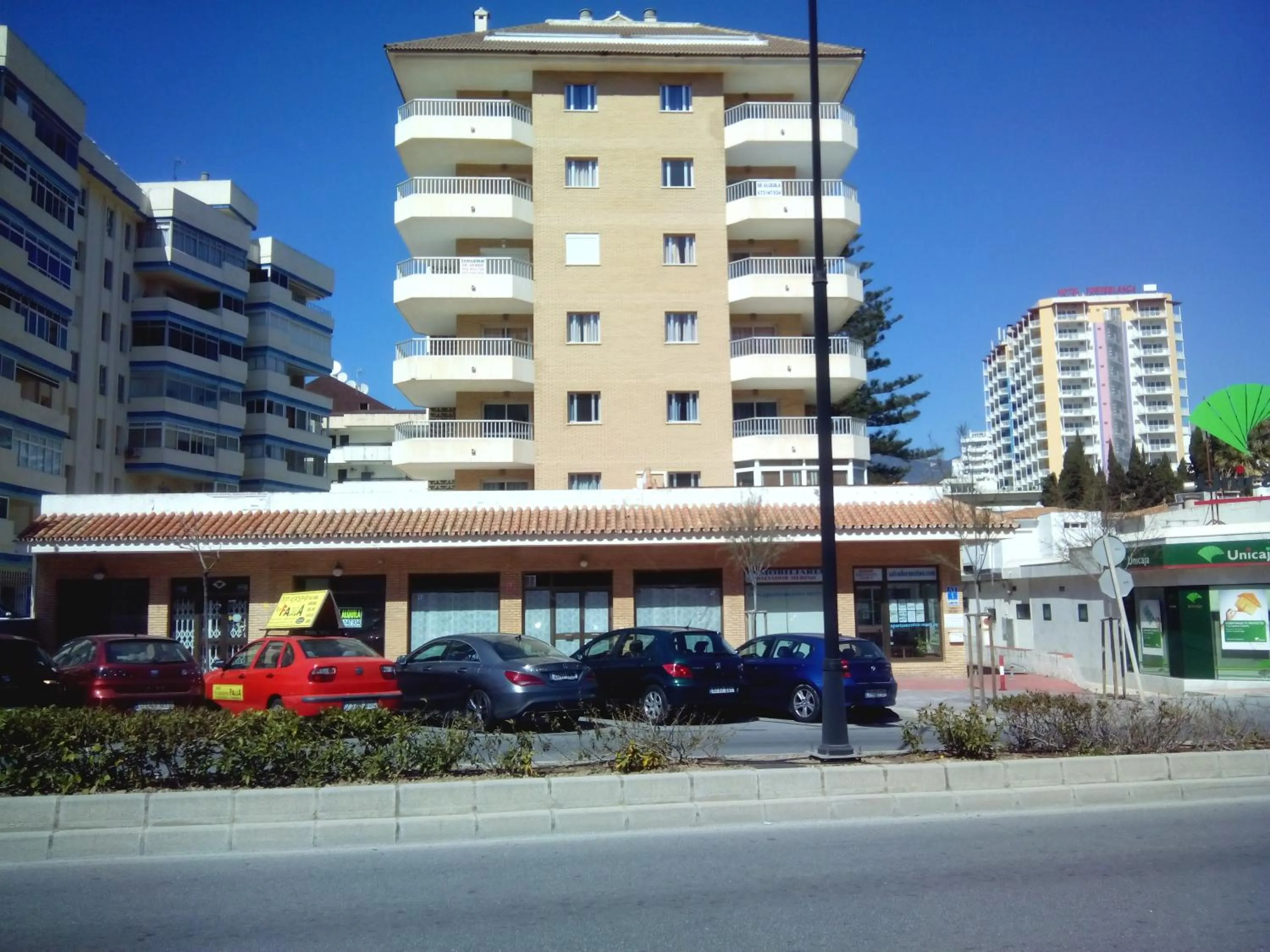 Facade/entrance in Apartamentos Mary