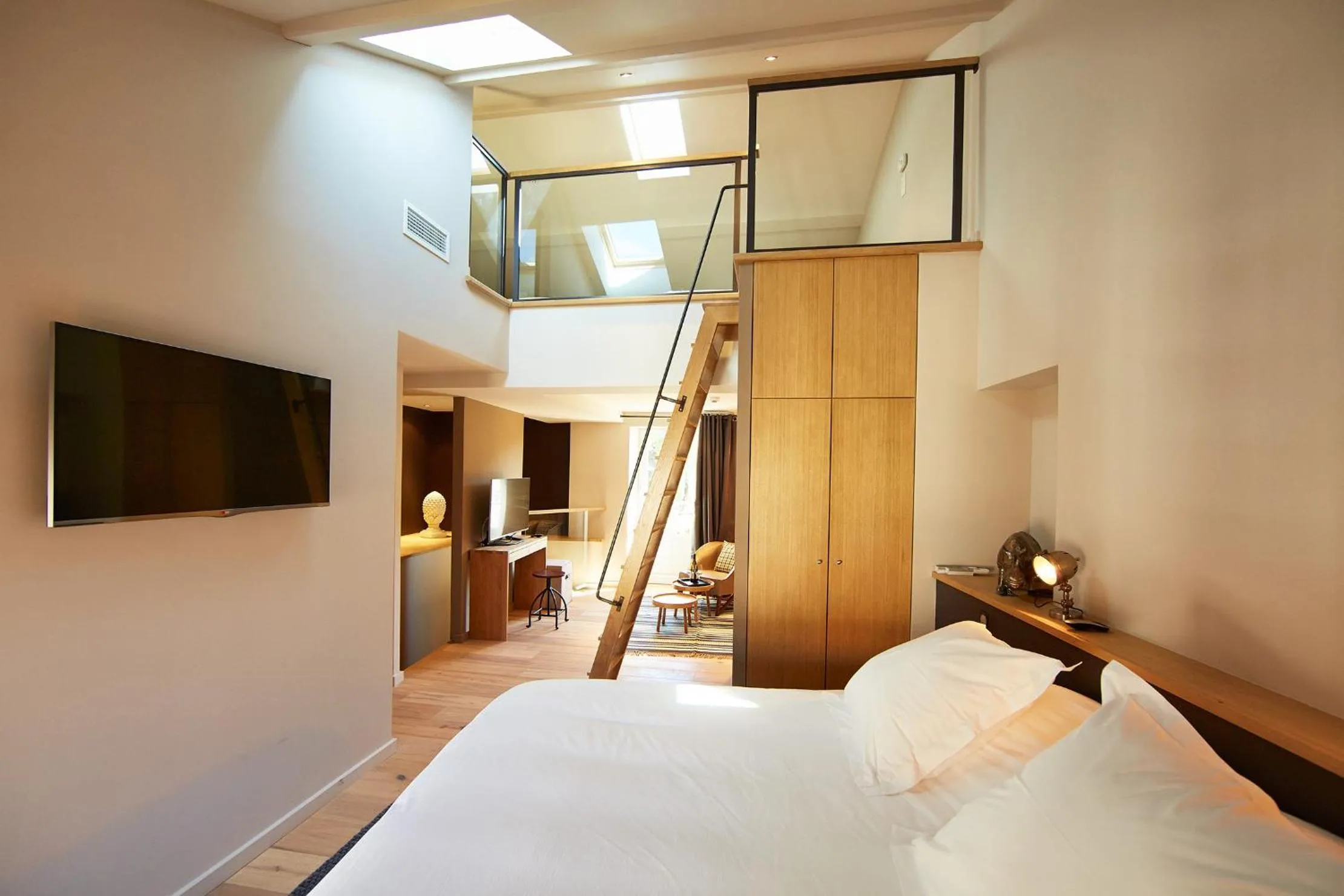Superior Suite in Les Chambres de l'Oustalet, Chambres d'hôtes et Restaurant étoilé
