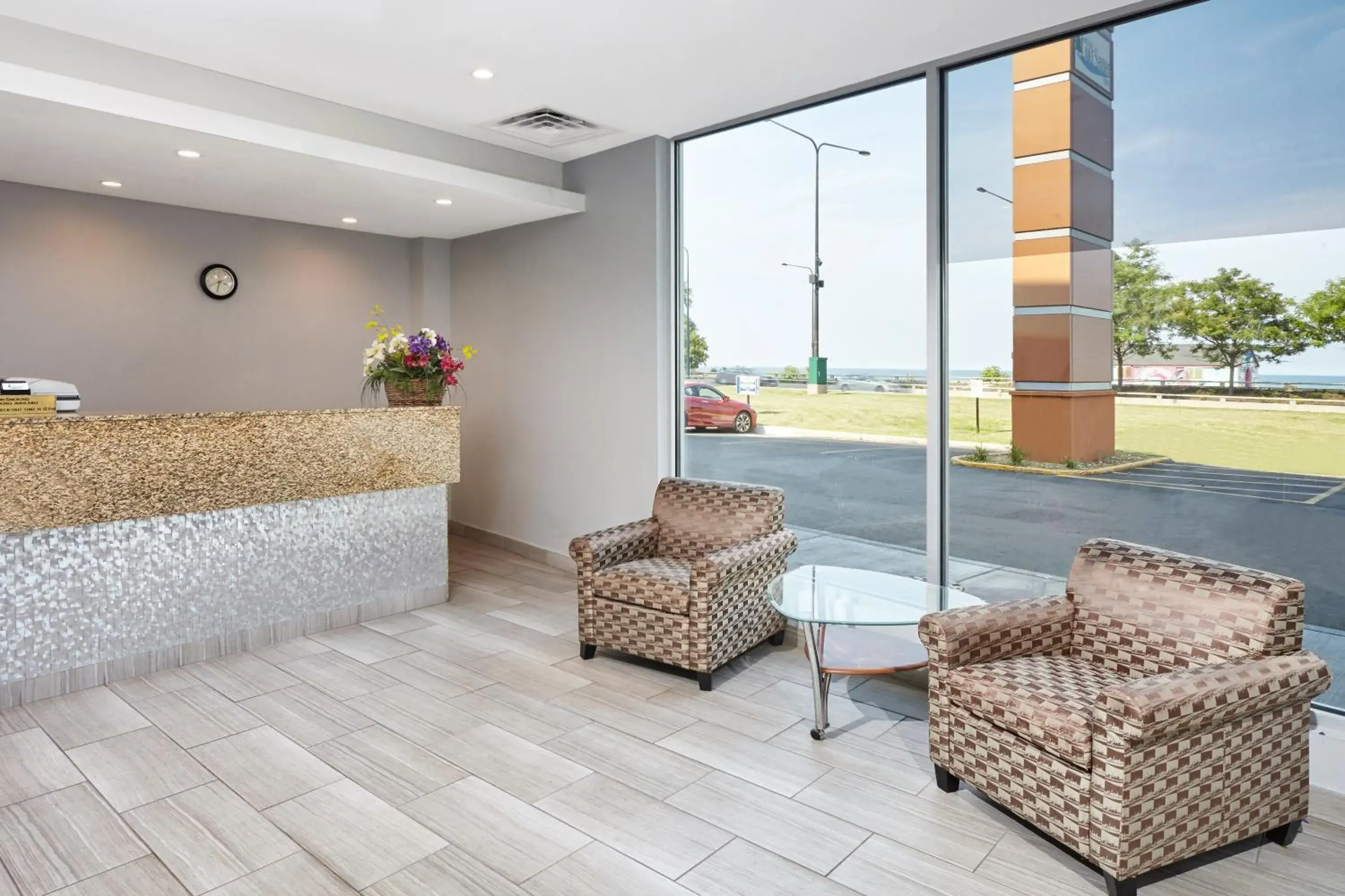 Lobby or reception in Chicago Lakeshore Hotel Lobby or reception in Chicago Lakeshore Hotel