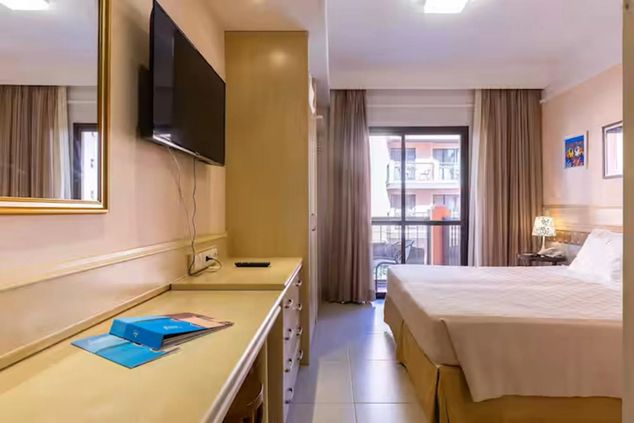 Bed in Estúdios Modernos em Resort pé na areia - Jurerê Beach Village JBVJR