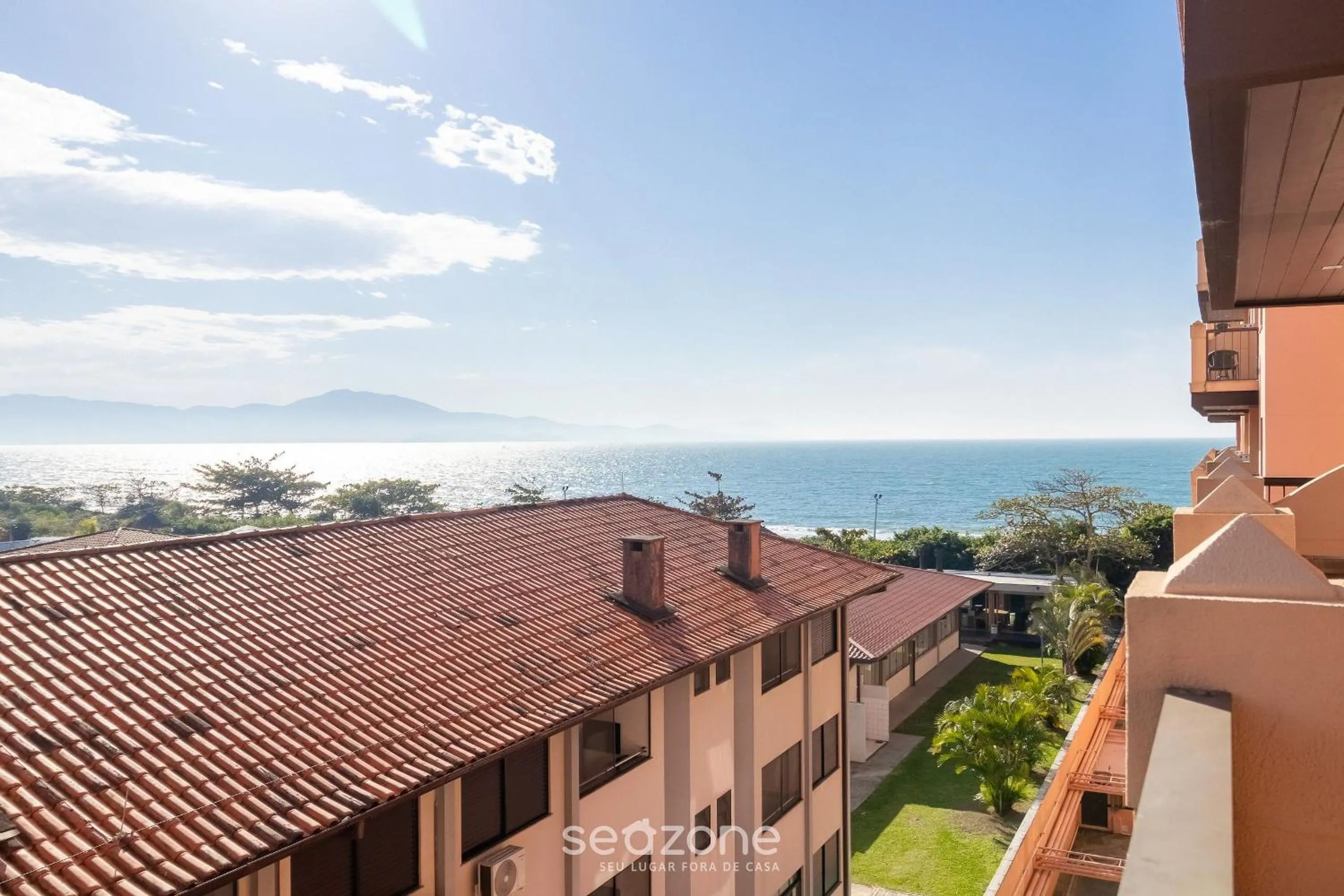 Sea view in Estúdios Modernos em Resort pé na areia - Jurerê Beach Village JBVJR