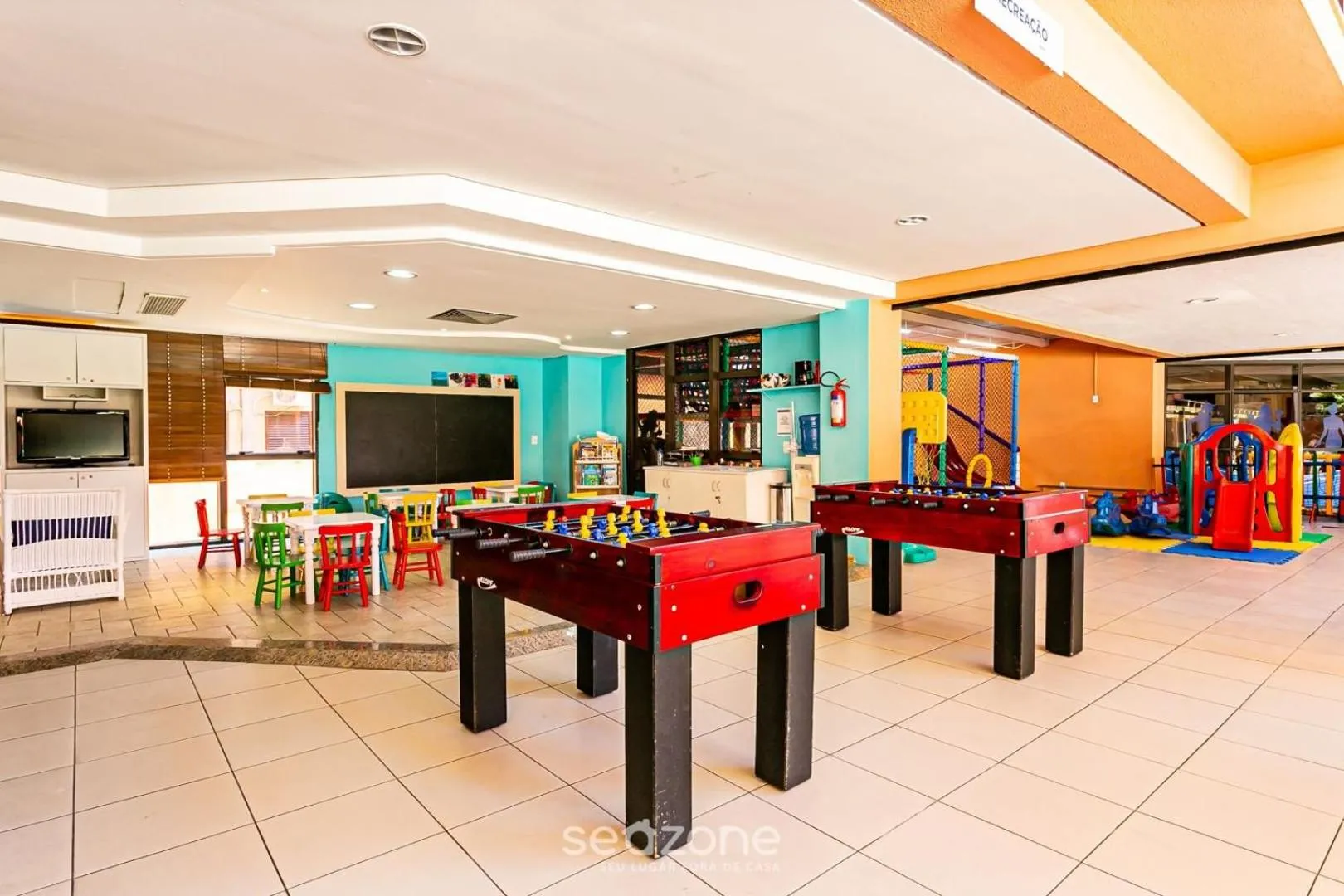 Game Room in Estúdios Modernos em Resort pé na areia - Jurerê Beach Village JBVJR